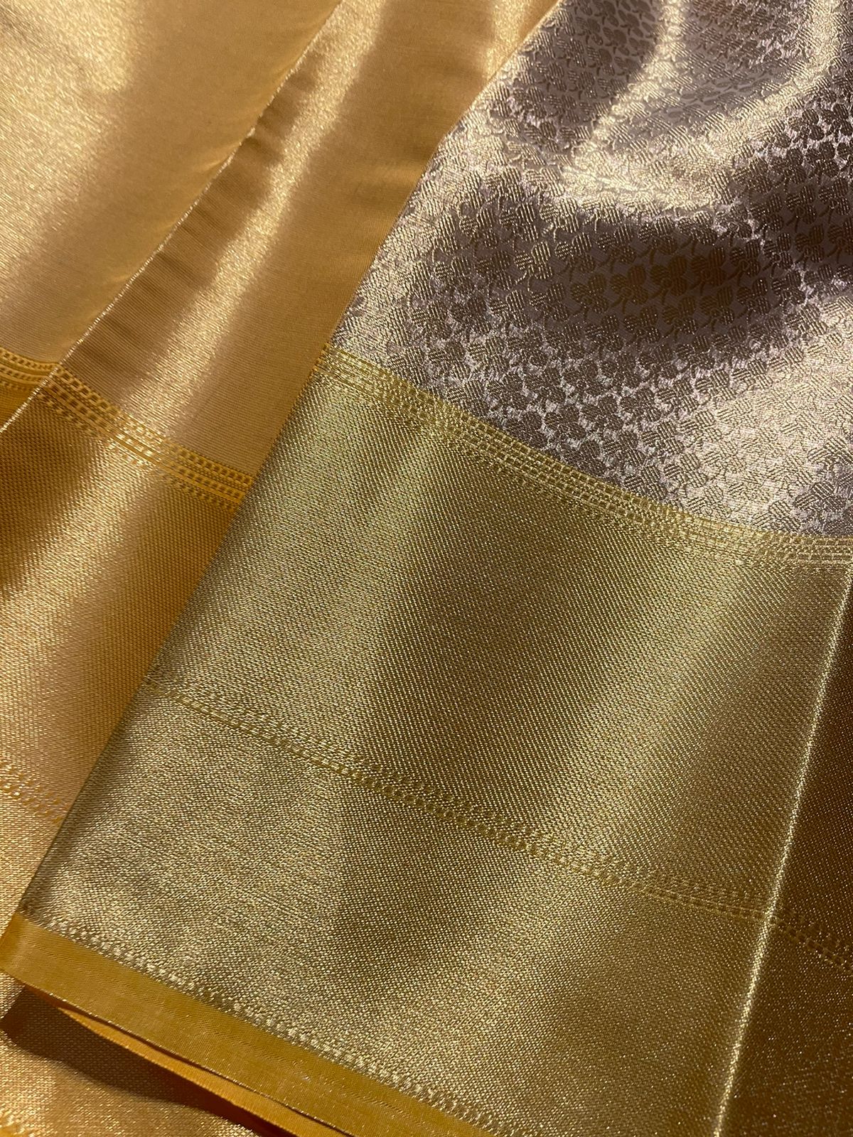 GOLDEN CLOVER SAREE