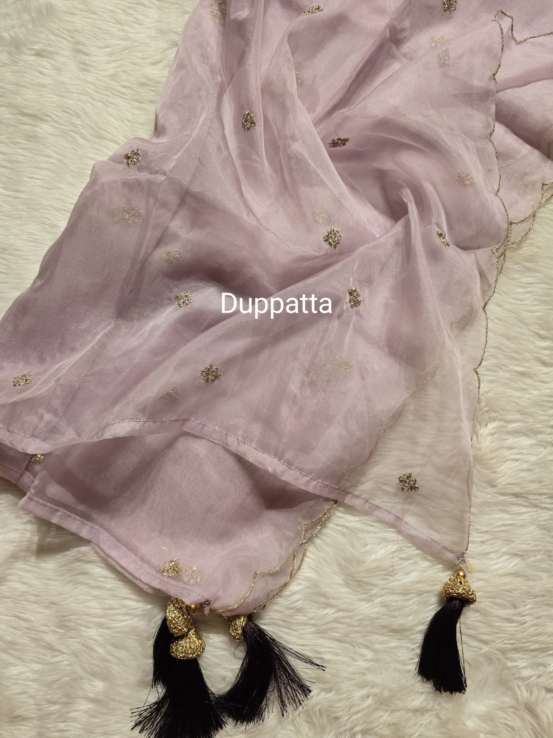 PASTEL LILAC DELIGHT