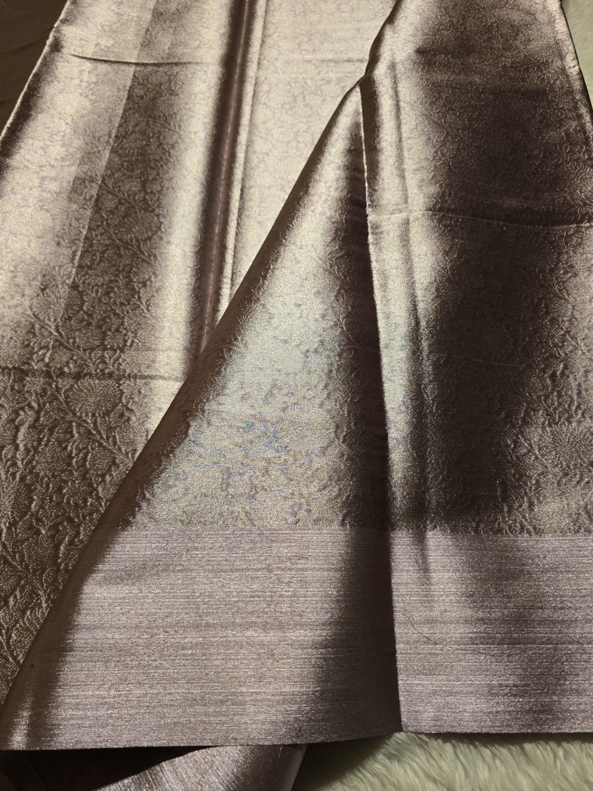 NITA-METTALIC LAVENDER SAREE