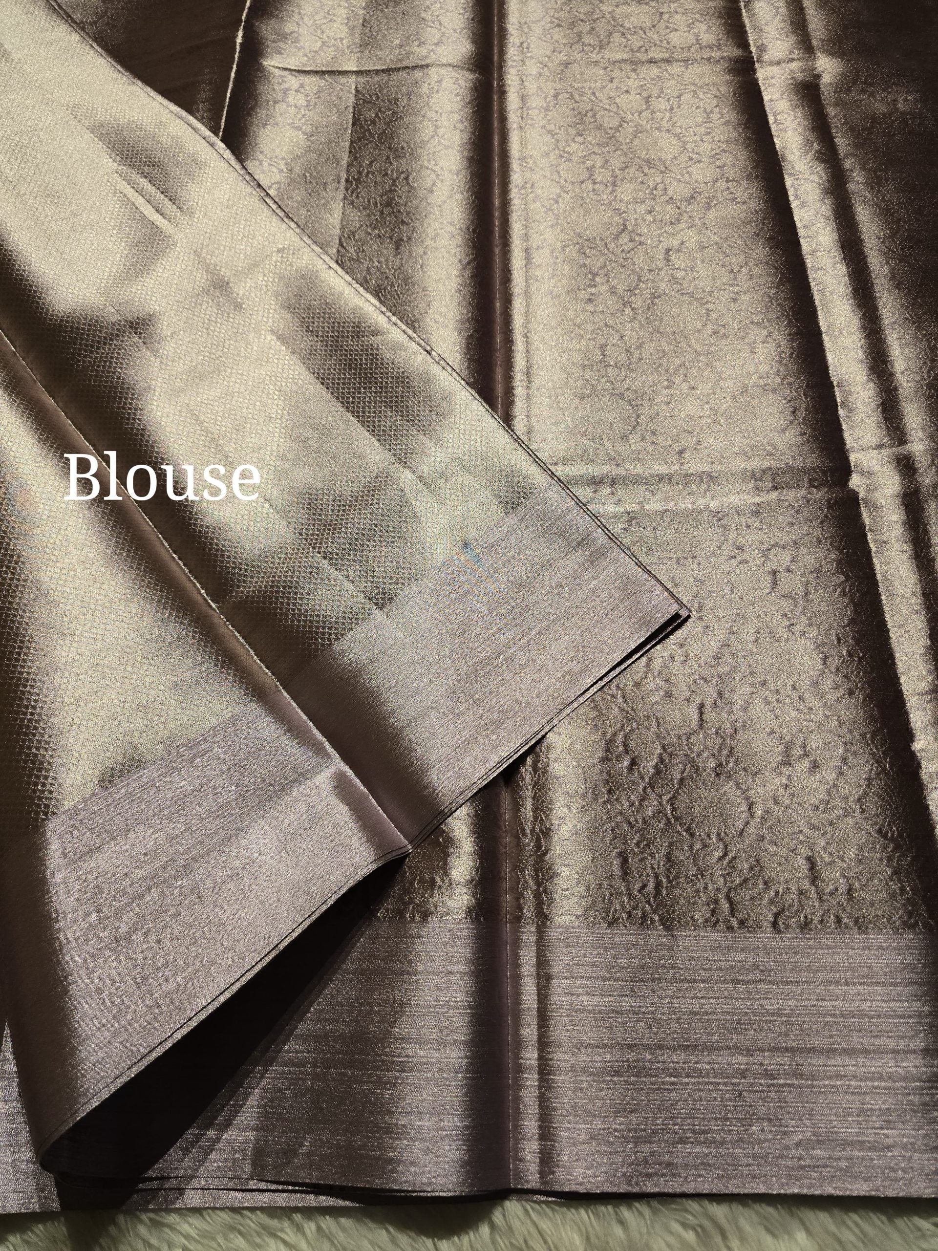 NITA-METTALIC LAVENDER SAREE