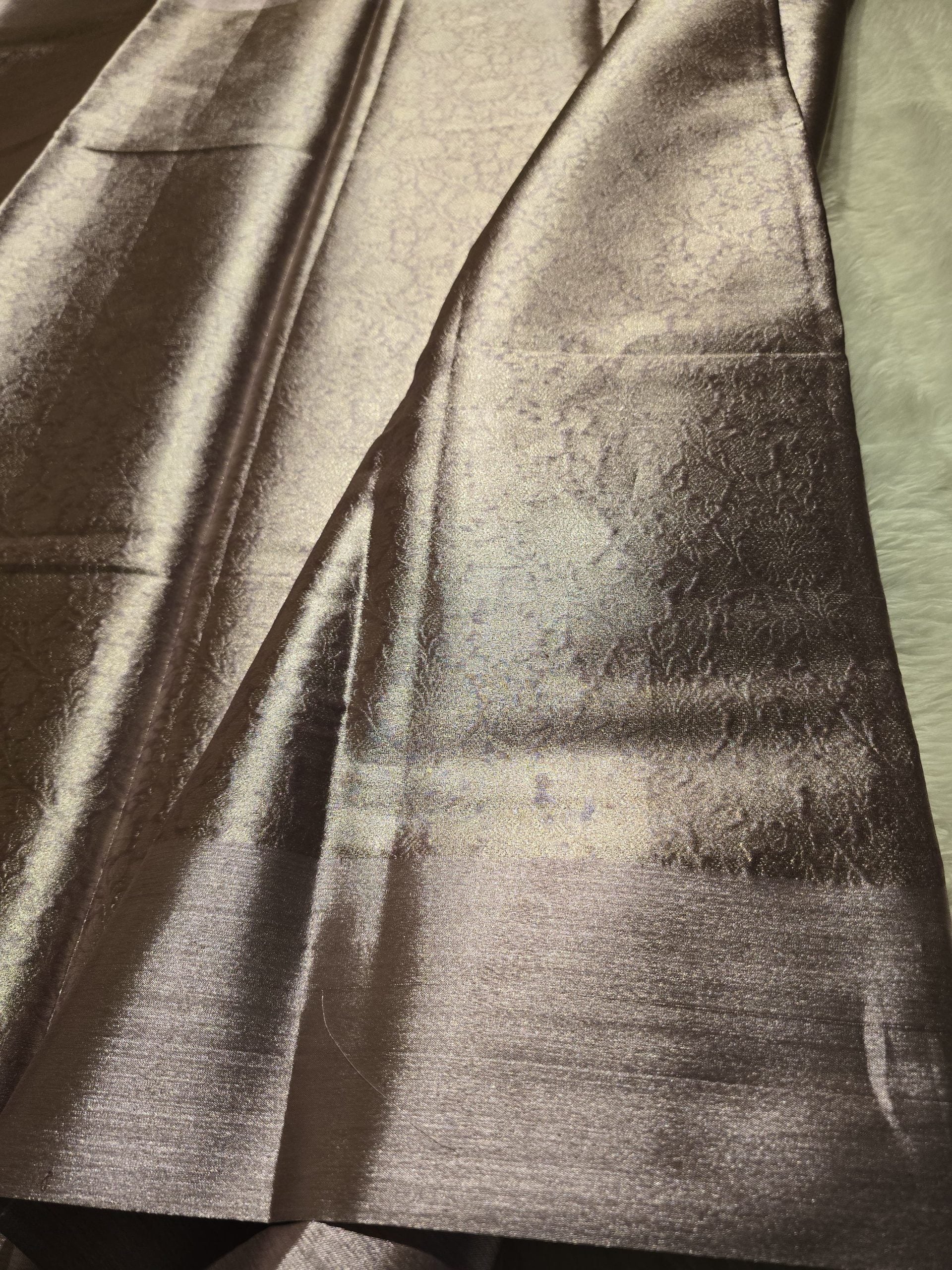 NITA-METTALIC LAVENDER SAREE