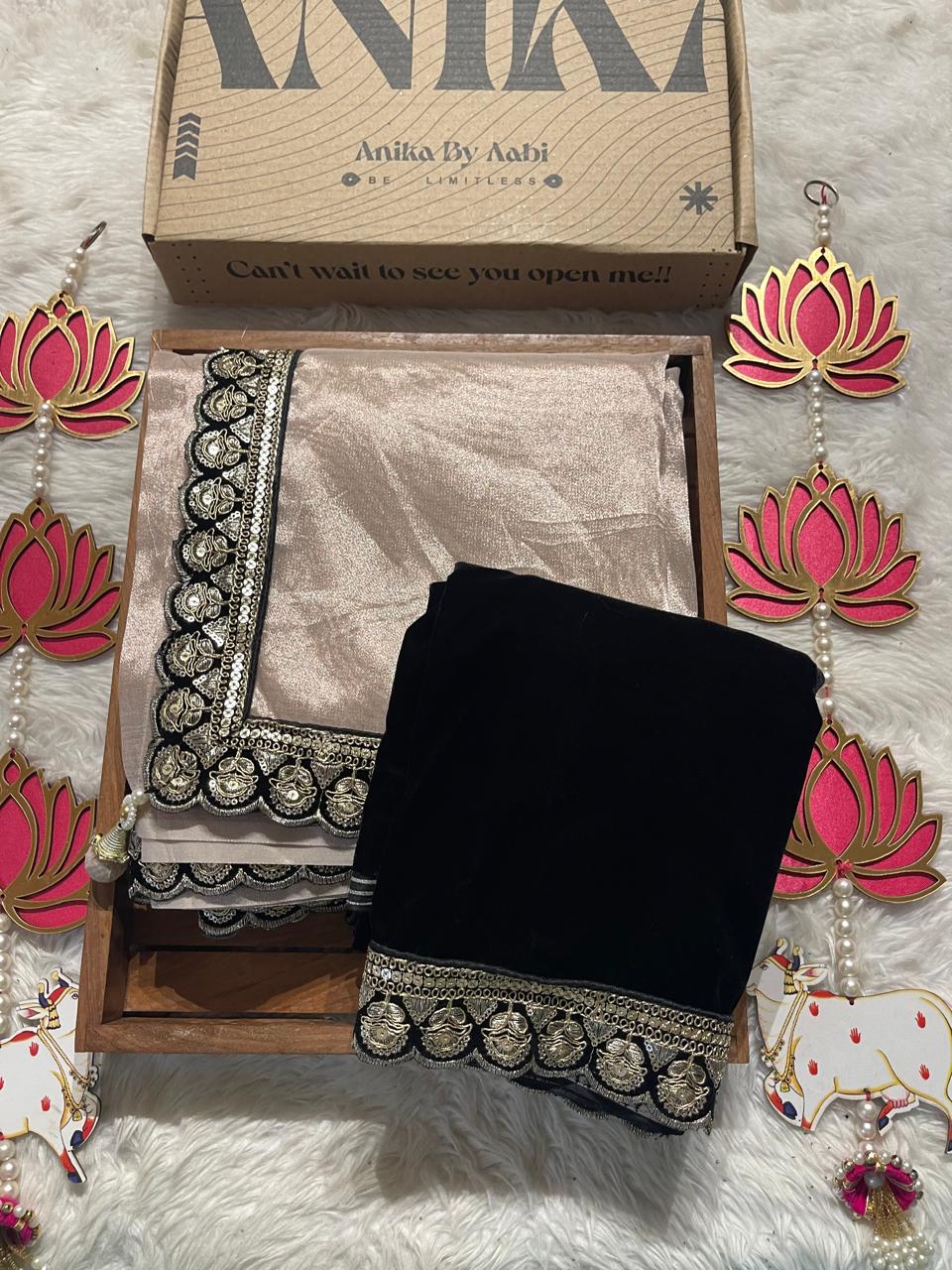 ANIKA LUXE-SCALOP PASTEL PINK SAREE