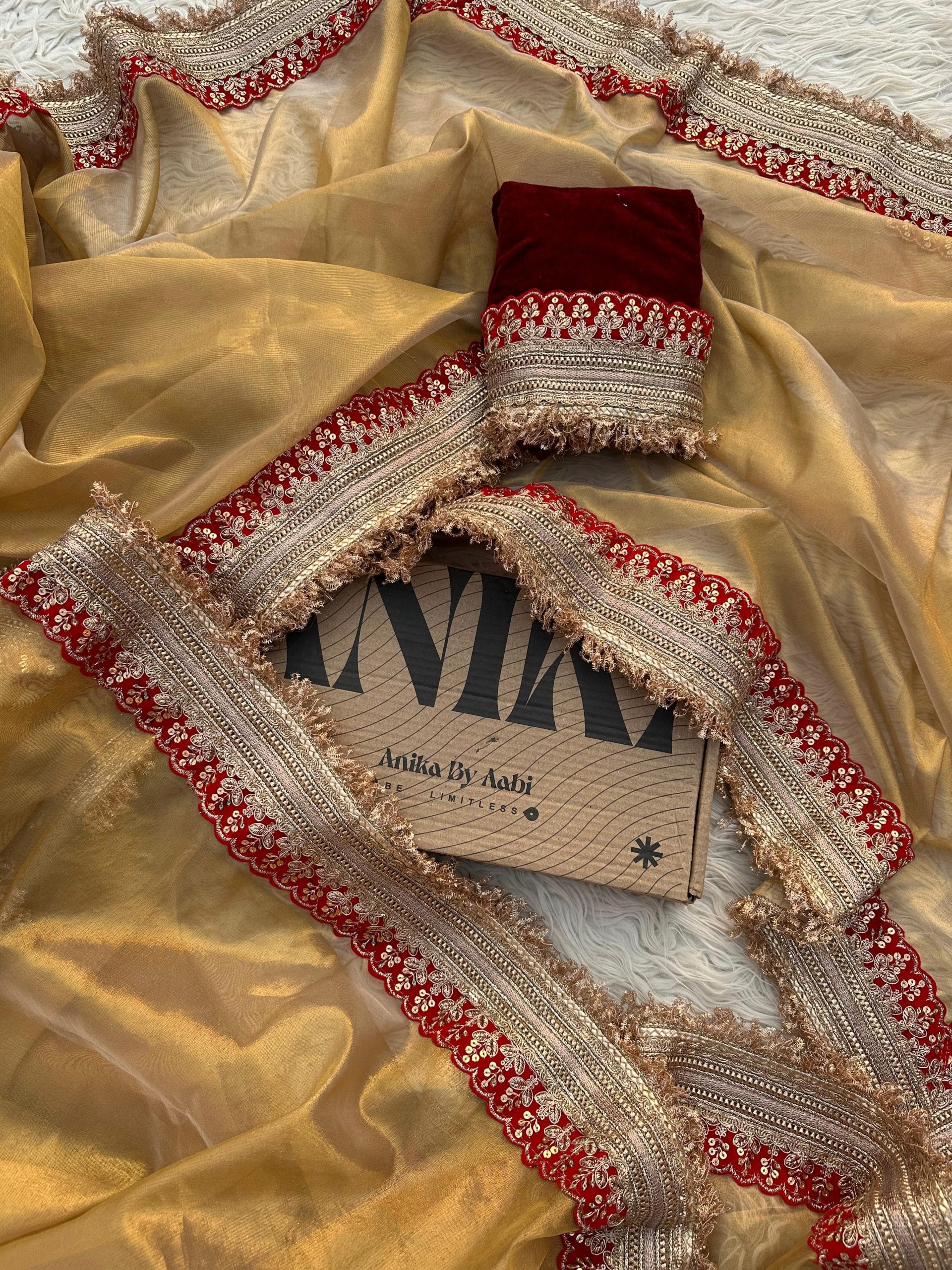 TISSUE LUXE-GOLD&RED SAREE