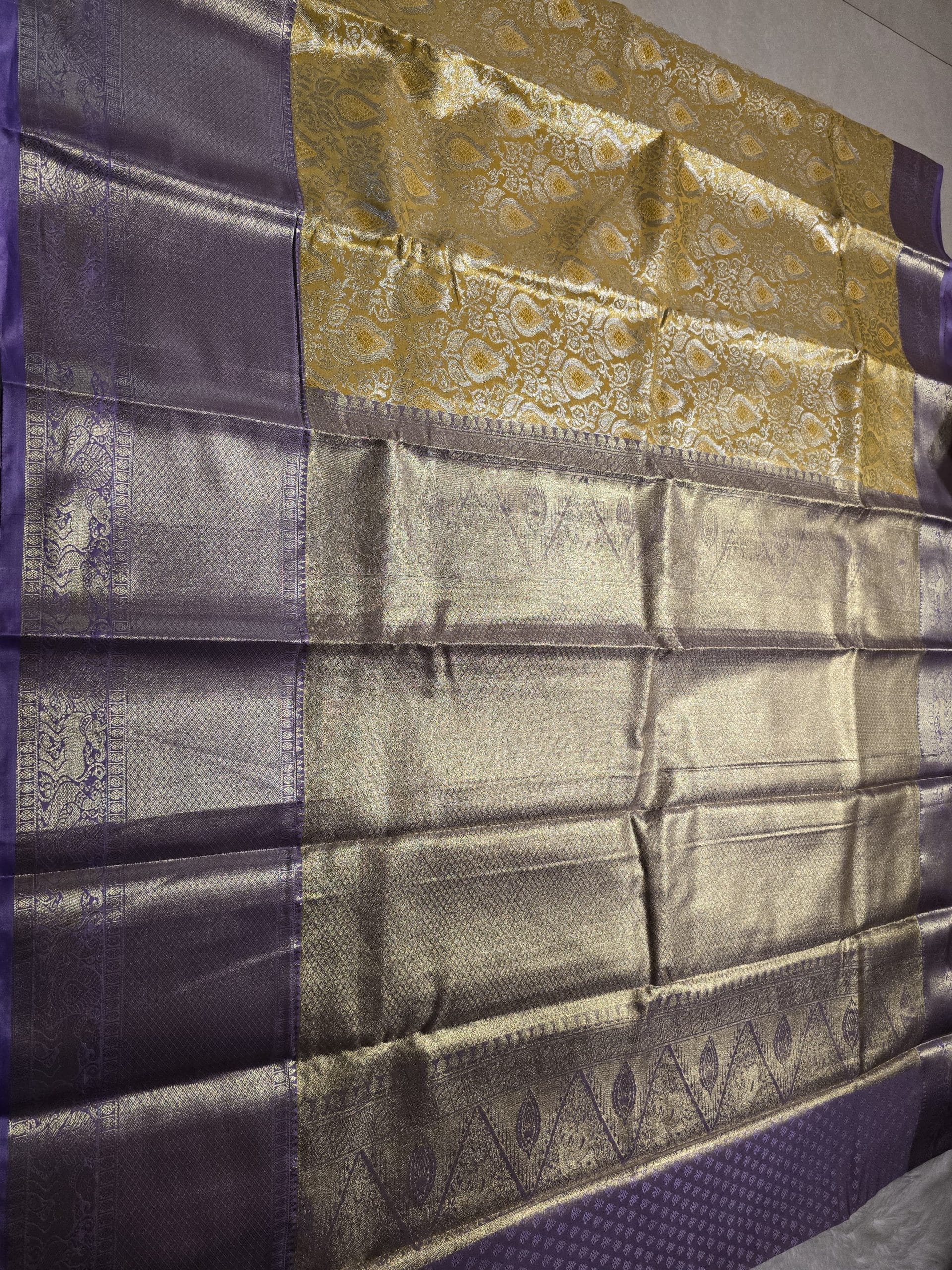 SWAYAMVARAM-YELLOW WITH LAVENDER2 SAREE