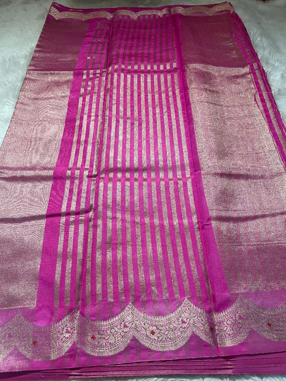 SCALLOP TISSUE SAREE-PINK