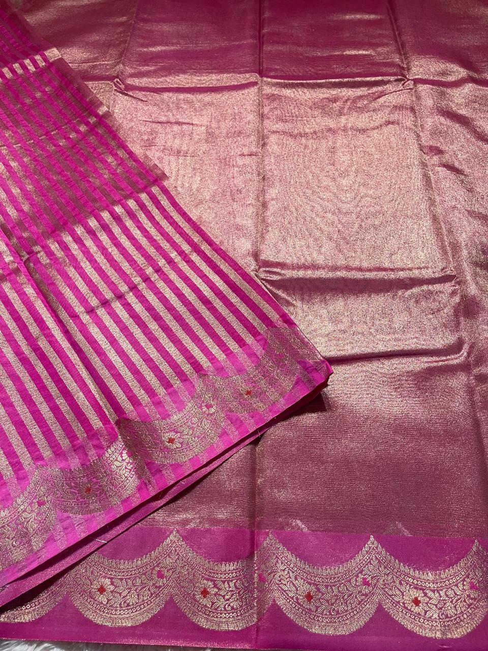 SCALLOP TISSUE SAREE-PINK