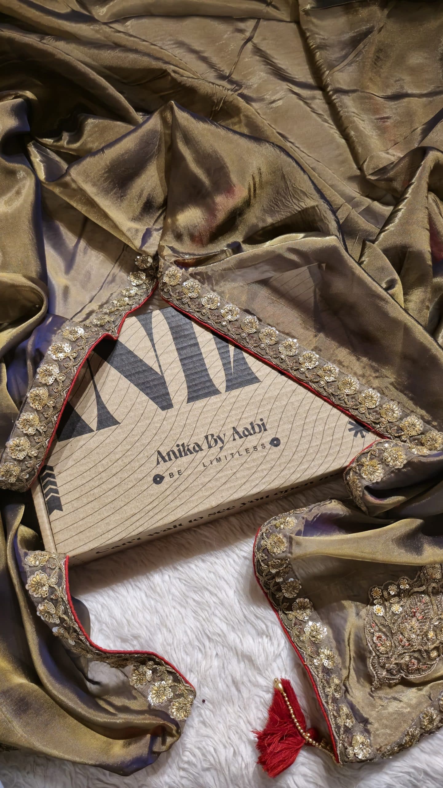 ANAYA FESTIVE EDIT - DESIGNER SAREE A01