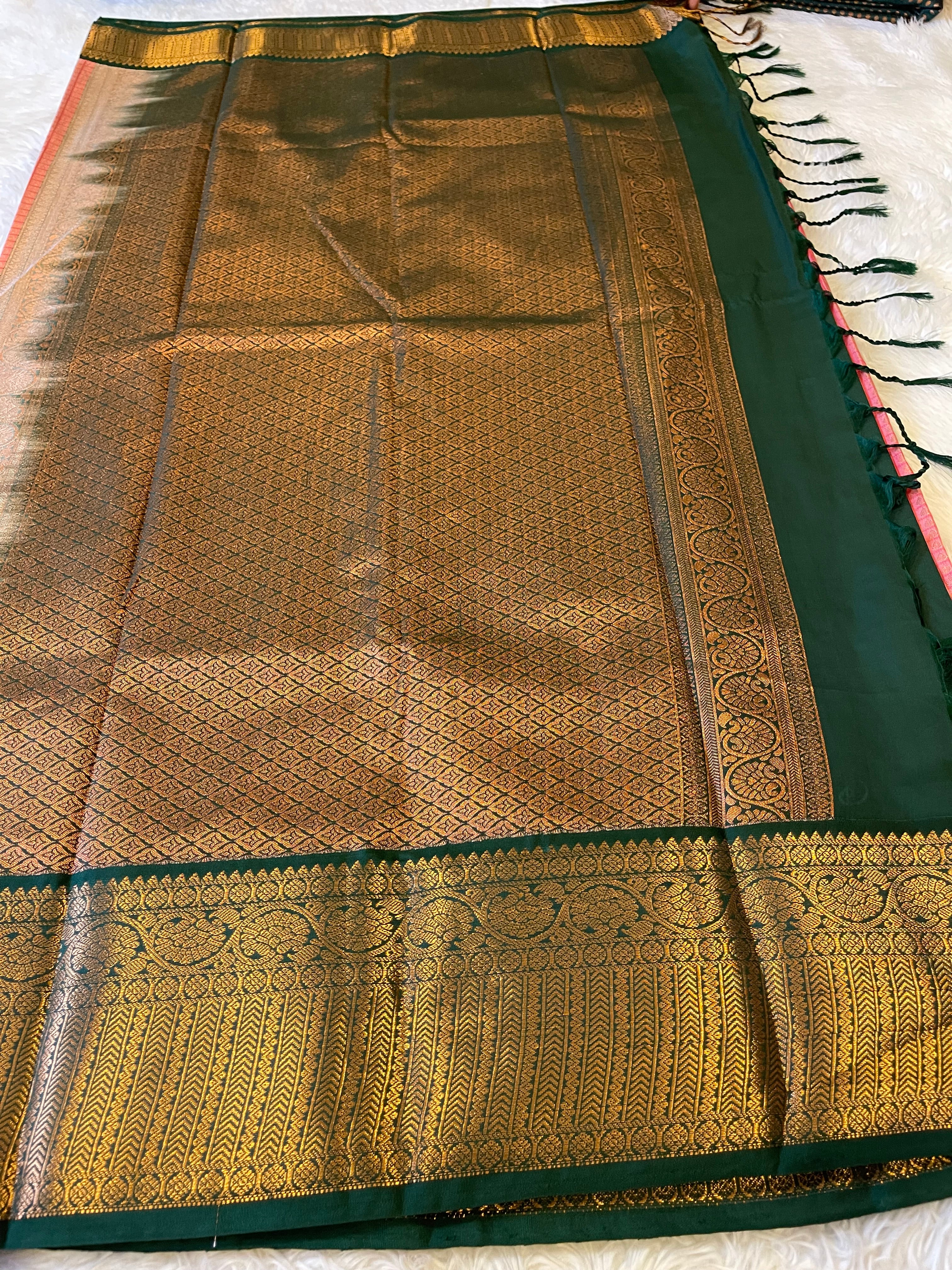 1000 BUTTAS-PEACH WITH BOTTLE GREEN