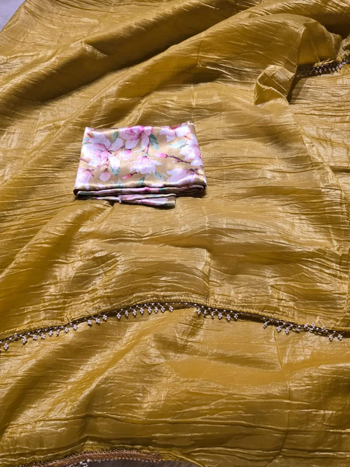 FLORA PLAIN LACE-YELLOW SAREE