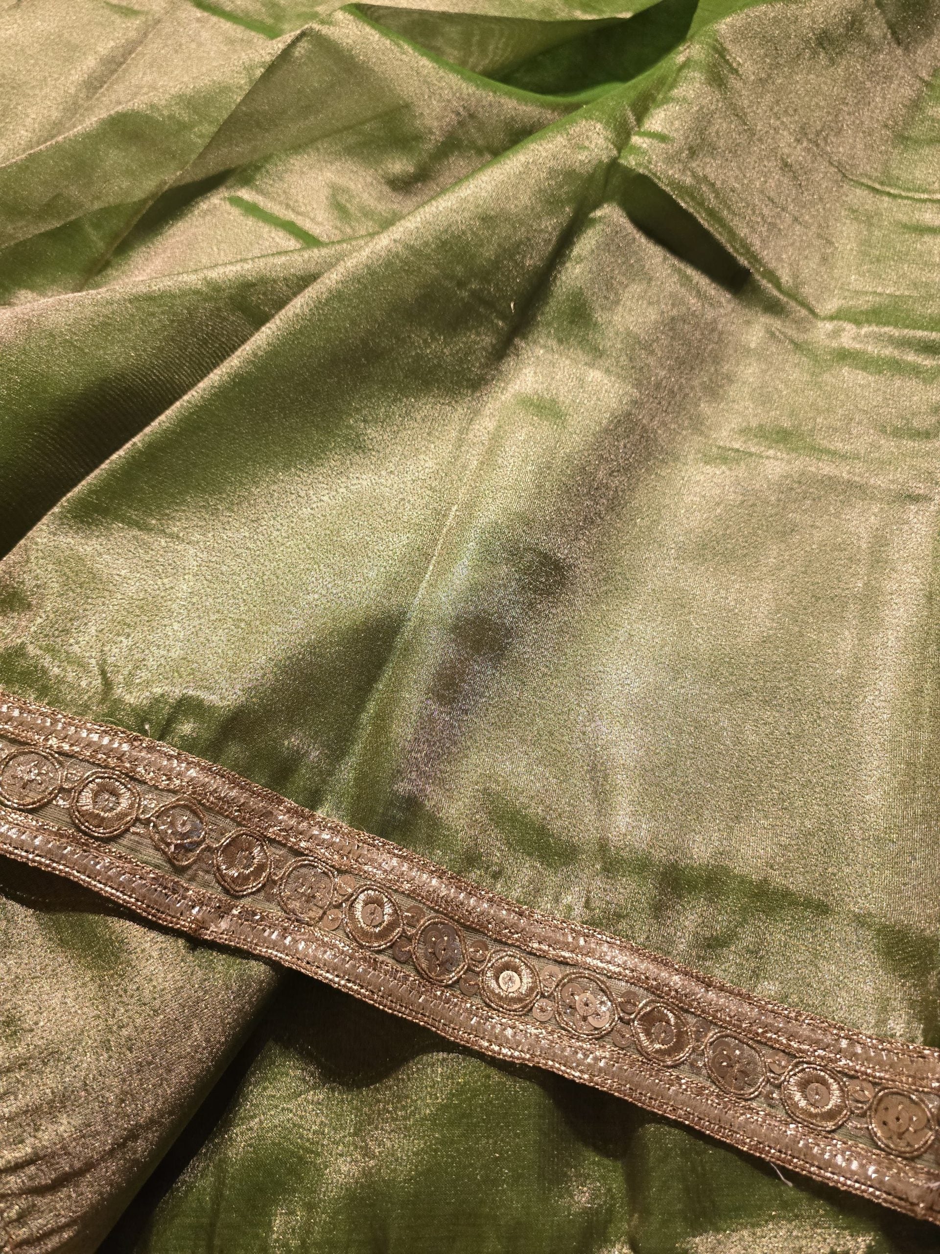 THRITHI 3 -DUAL GREEN SAREE