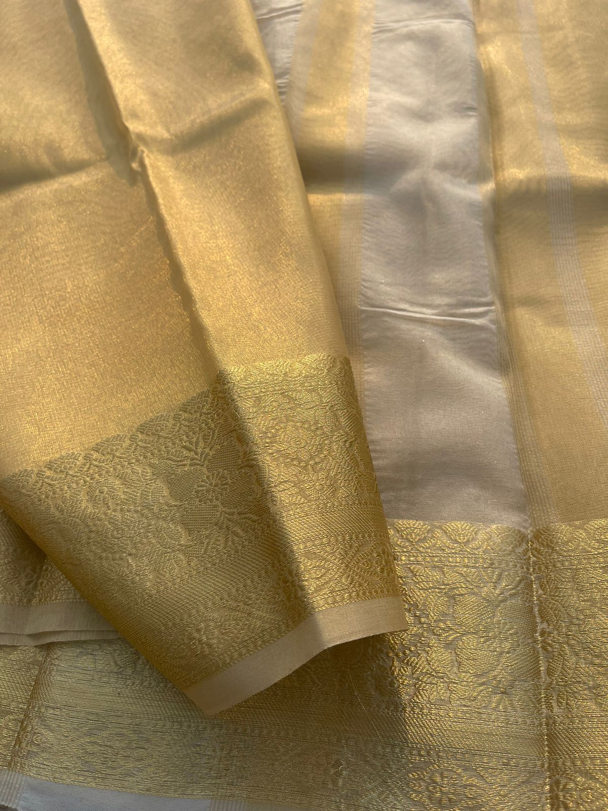 GOLDEN HOUR - GOLD SAREE