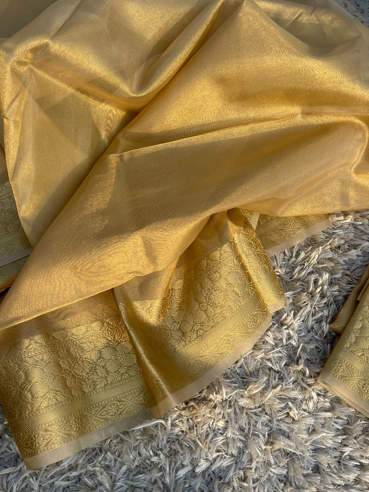 GOLDEN HOUR - GOLD SAREE
