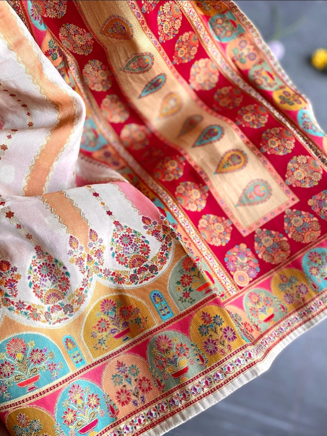 ANIKA'S BRIDAL EDIT - IVORY MULTICOLOUR KASHMIRI SAREE