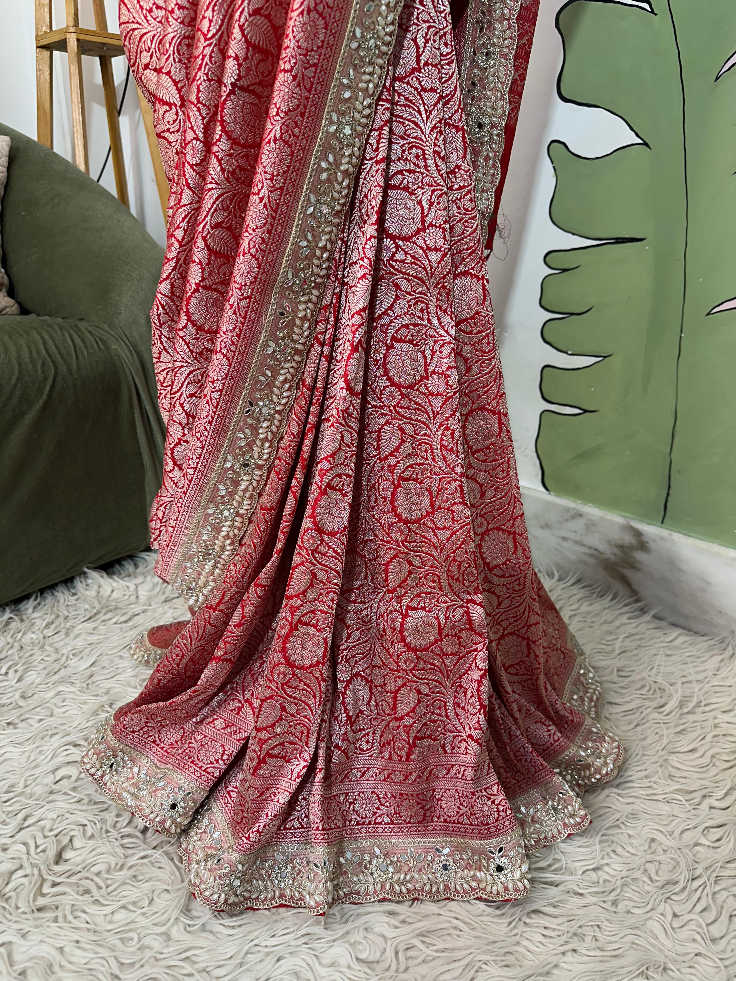 MATHURI - BANARASI MUSHRO SILK  SAREE - RED