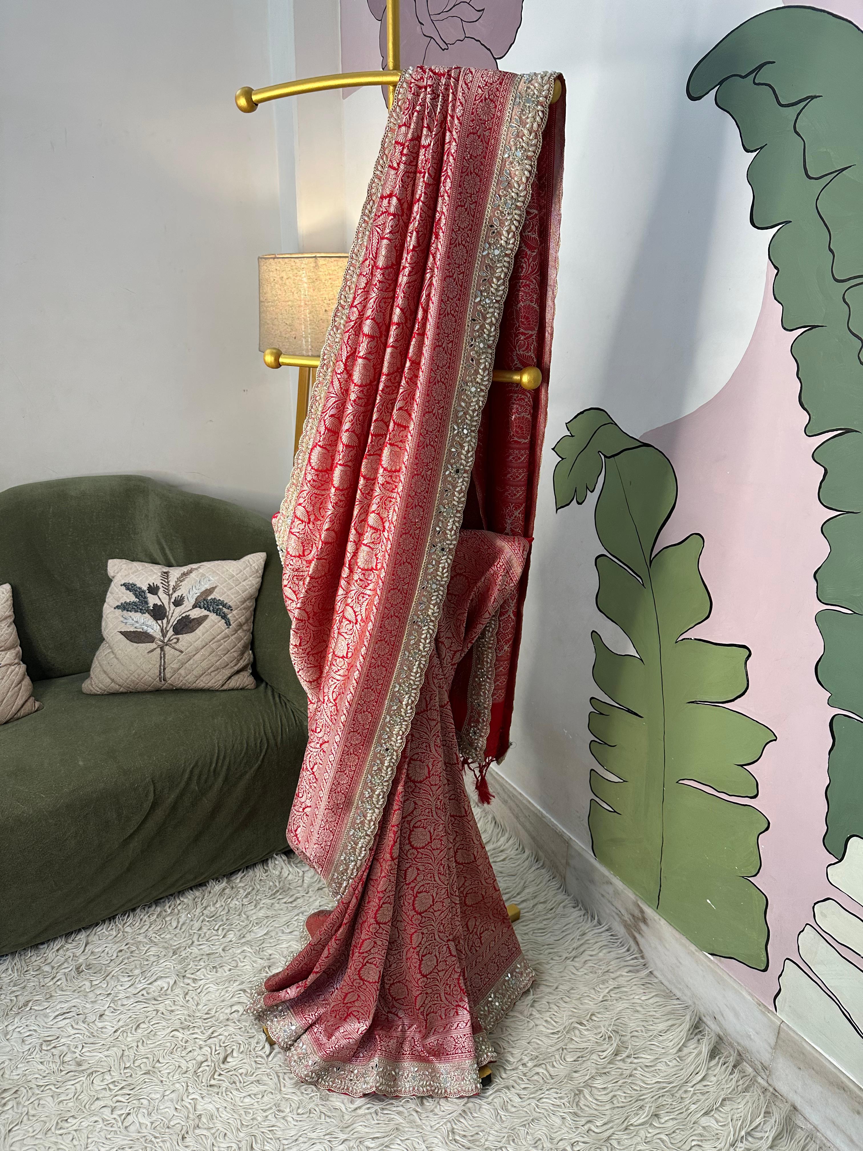 MATHURI - BANARASI MUSHRO SILK  SAREE - RED