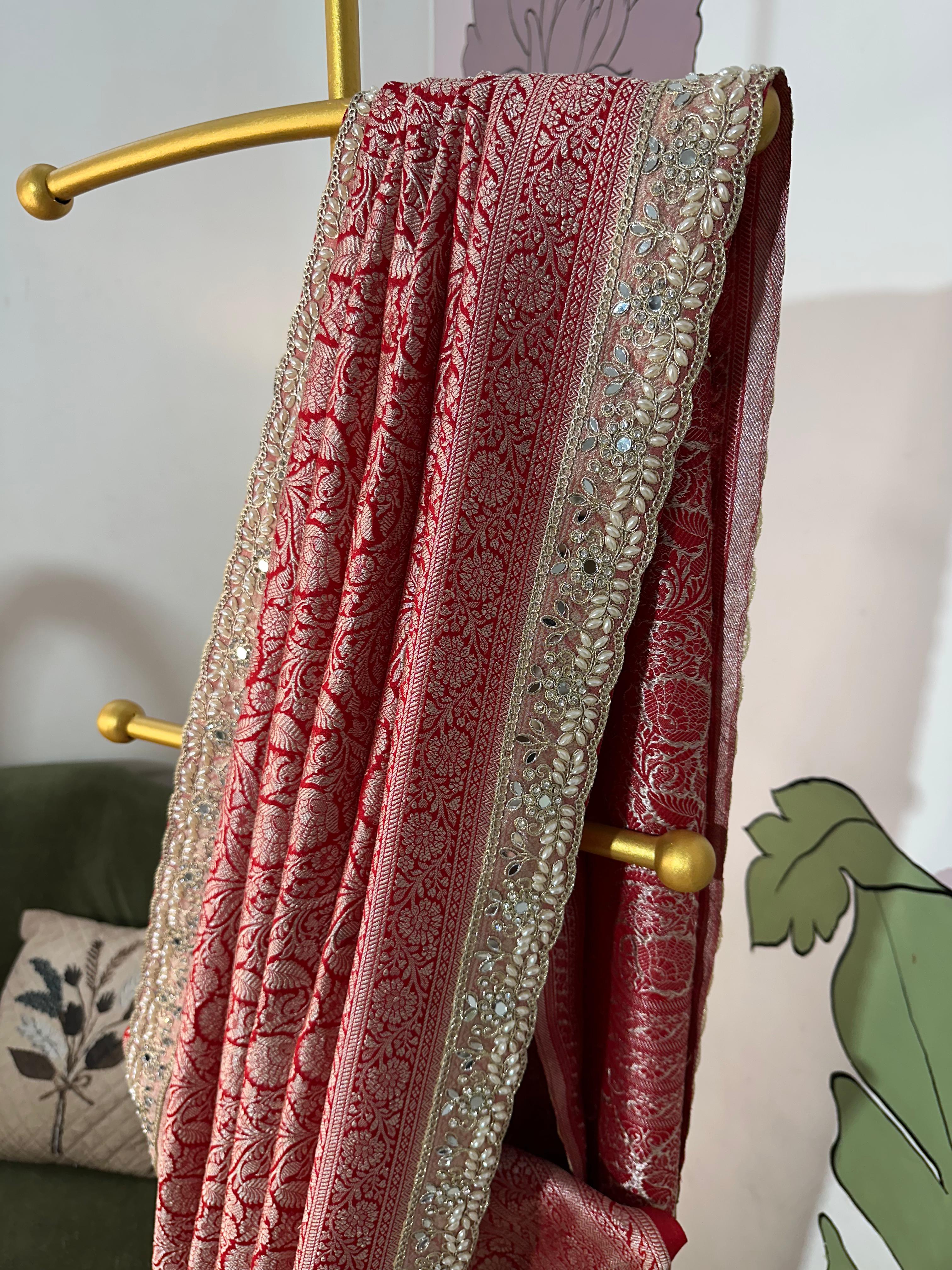 MATHURI - BANARASI MUSHRO SILK  SAREE - RED