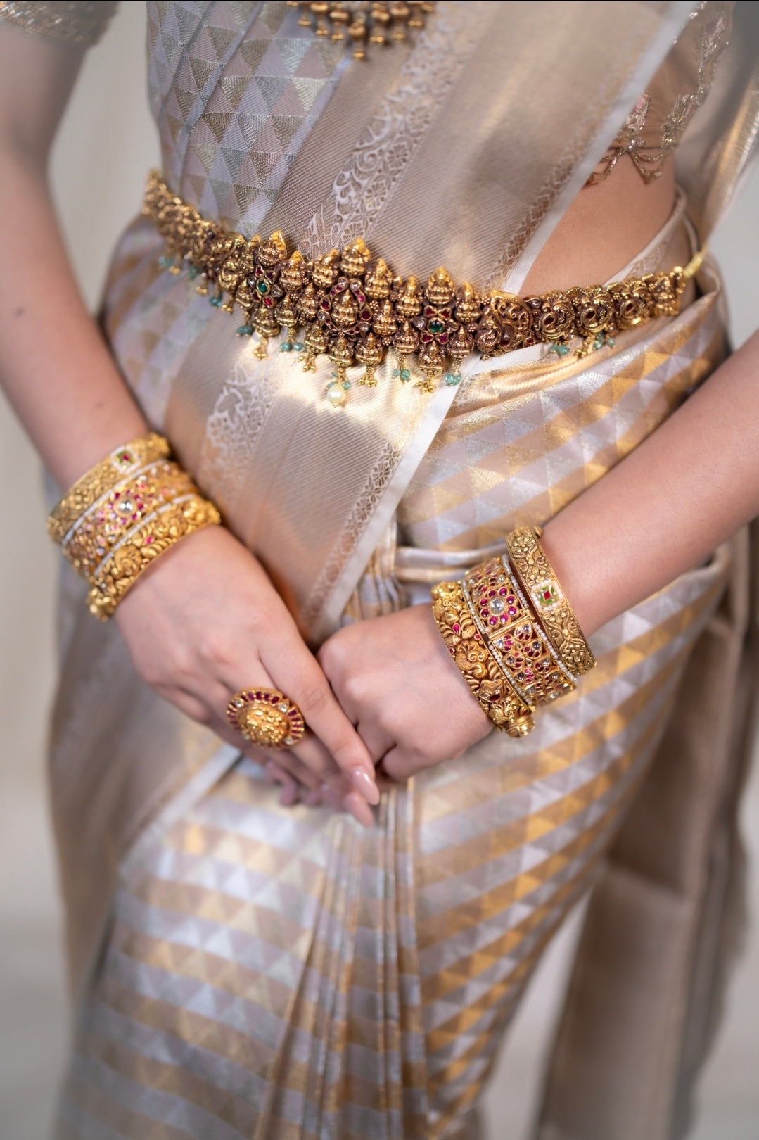 SWAYAMVARAM LUXE - GRAY MULTI-TONE BRIDAL EDIT SAREE