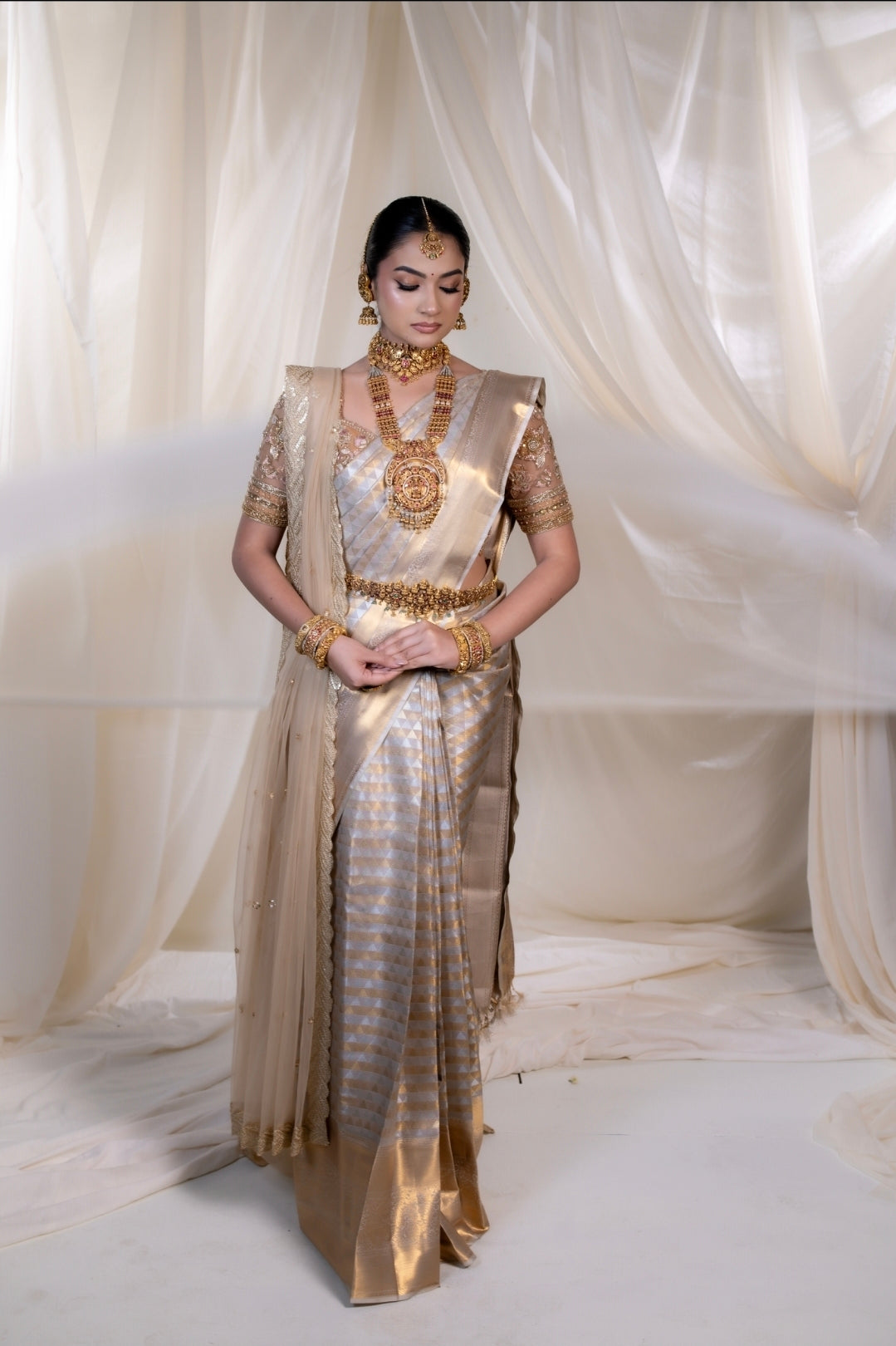 SWAYAMVARAM LUXE - GRAY MULTI-TONE BRIDAL EDIT SAREE
