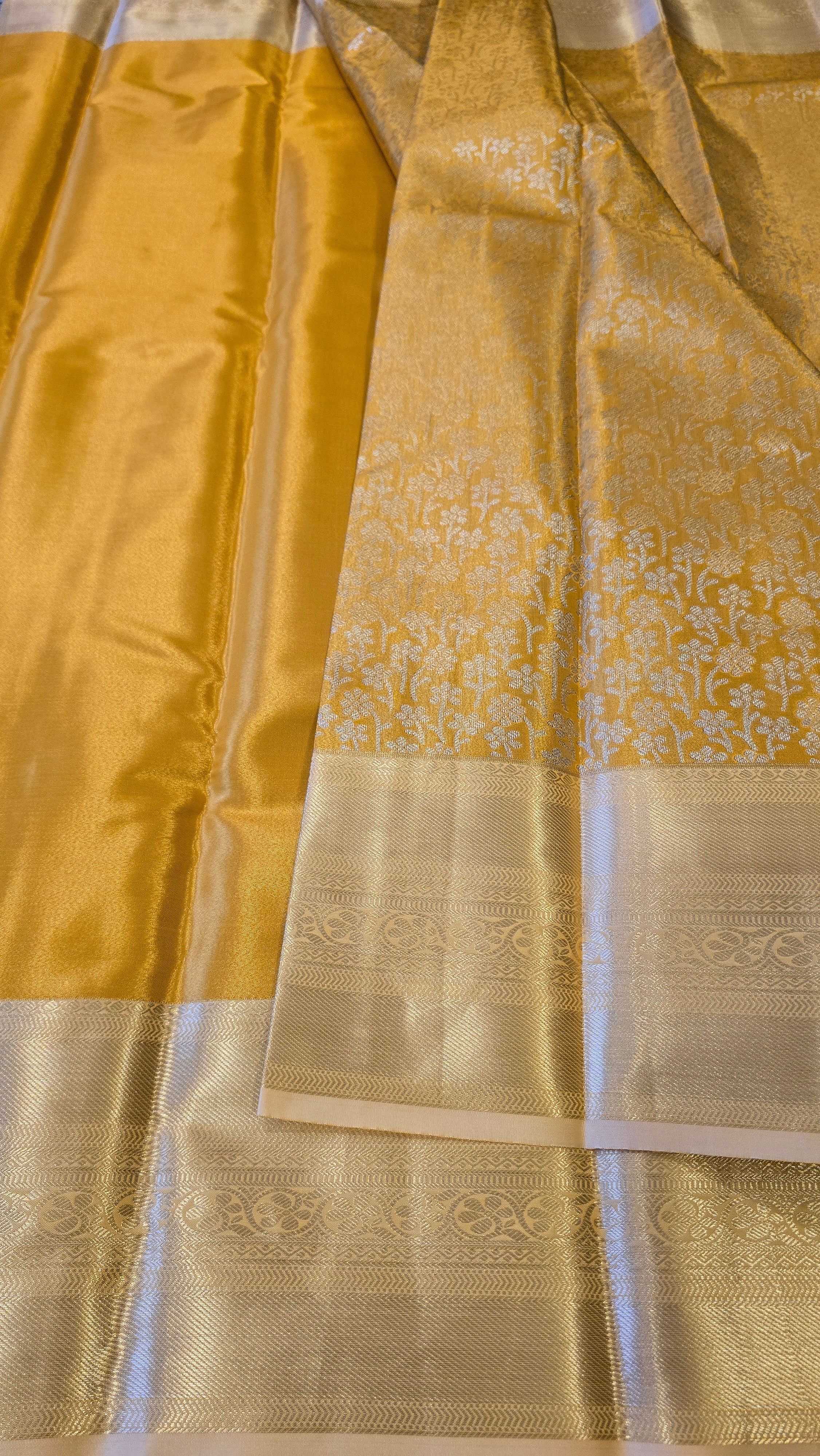 SWAYAMVARAM- BRIDAL YELLOW GOLD FLORAL BUTTA SILK SAREE