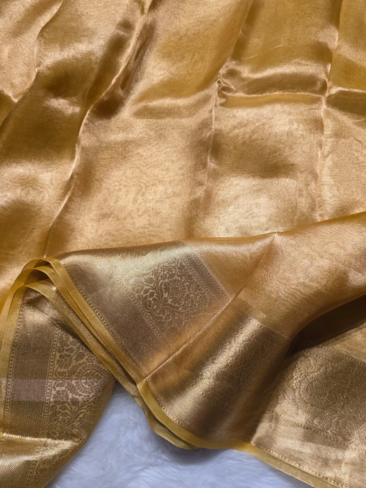 KALKI-GOLD BRIDAL EDIT SAREE