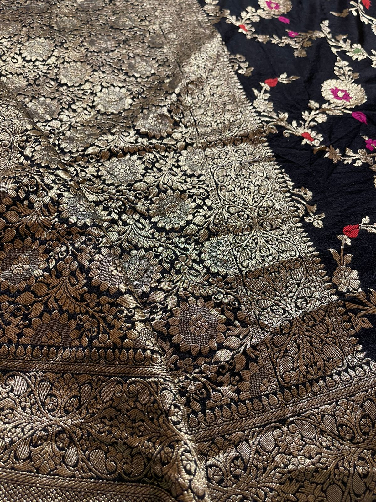 KASI - BLACK SAREE