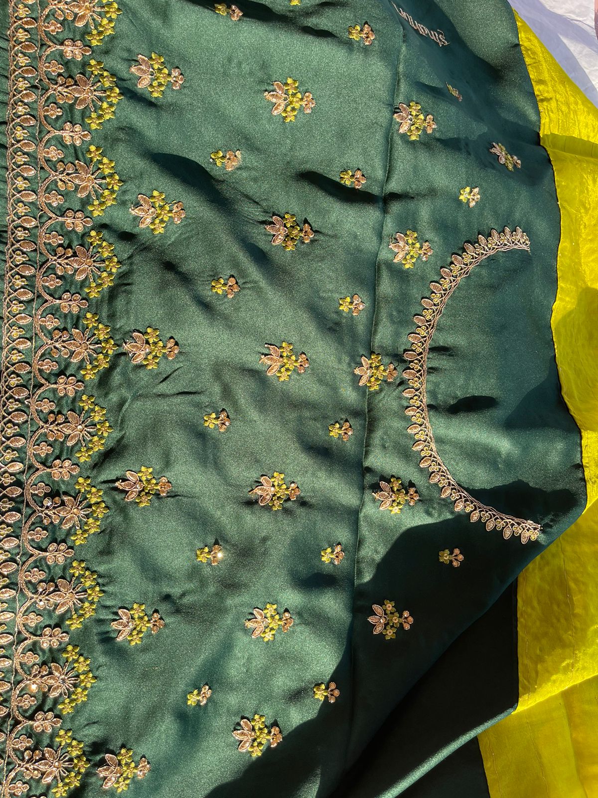 SUHA- GREEN SAREE
