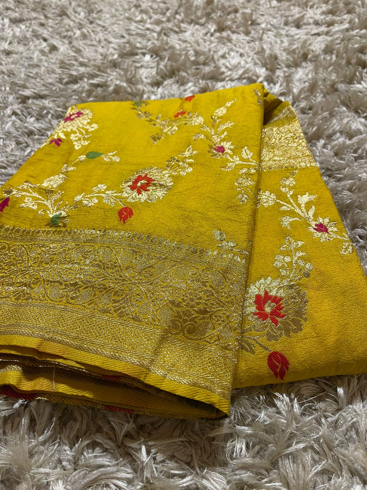 KASI - YELLOW SAREE