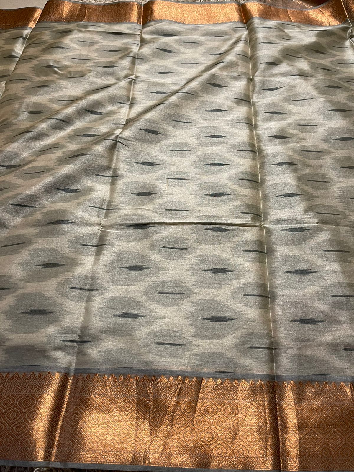 TUSSAR WITH SEMI KANCHI- GREY SAREE