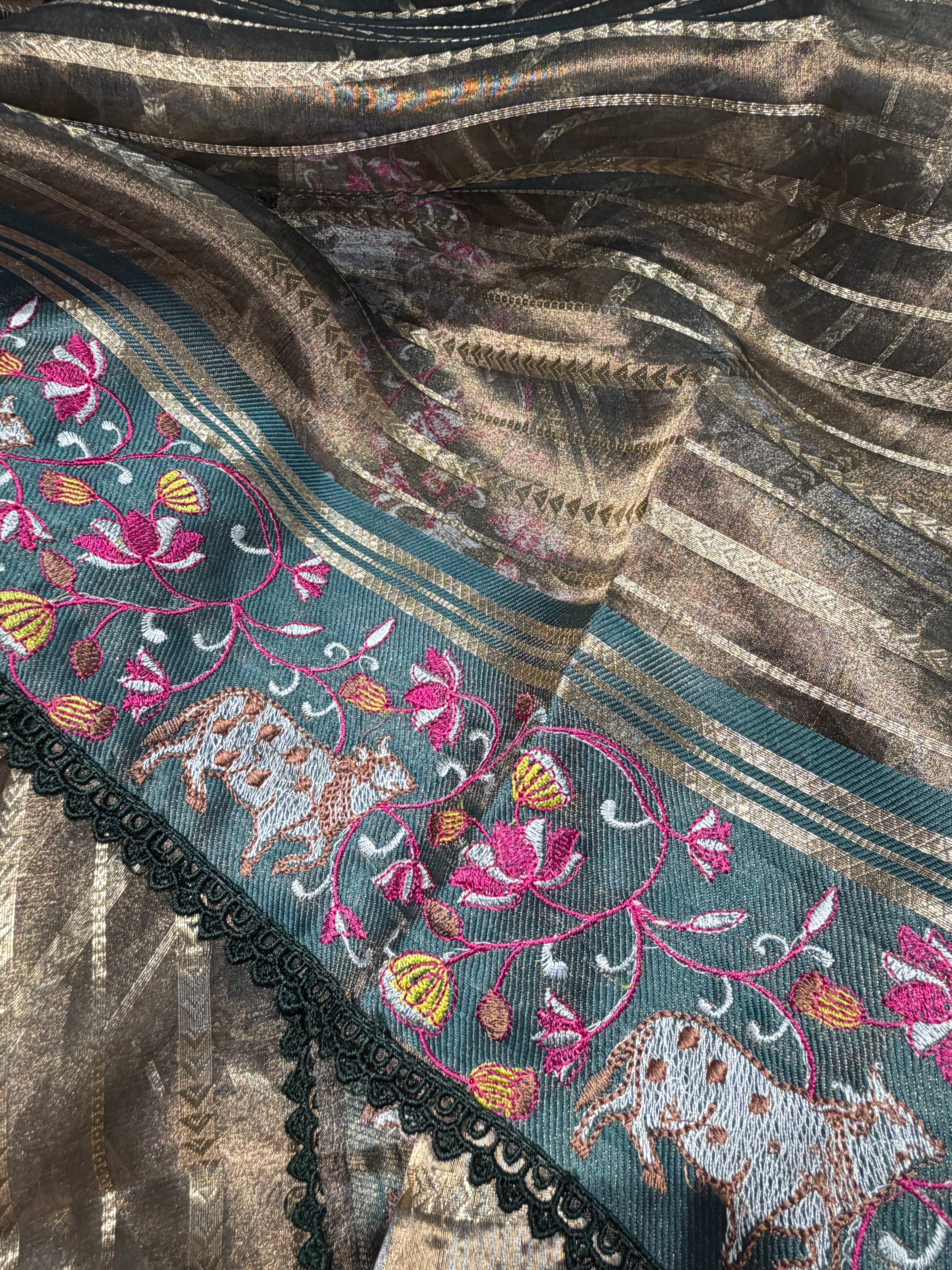 Kalki Pichwai - Pure Banarasi Tissue silk saree KP03