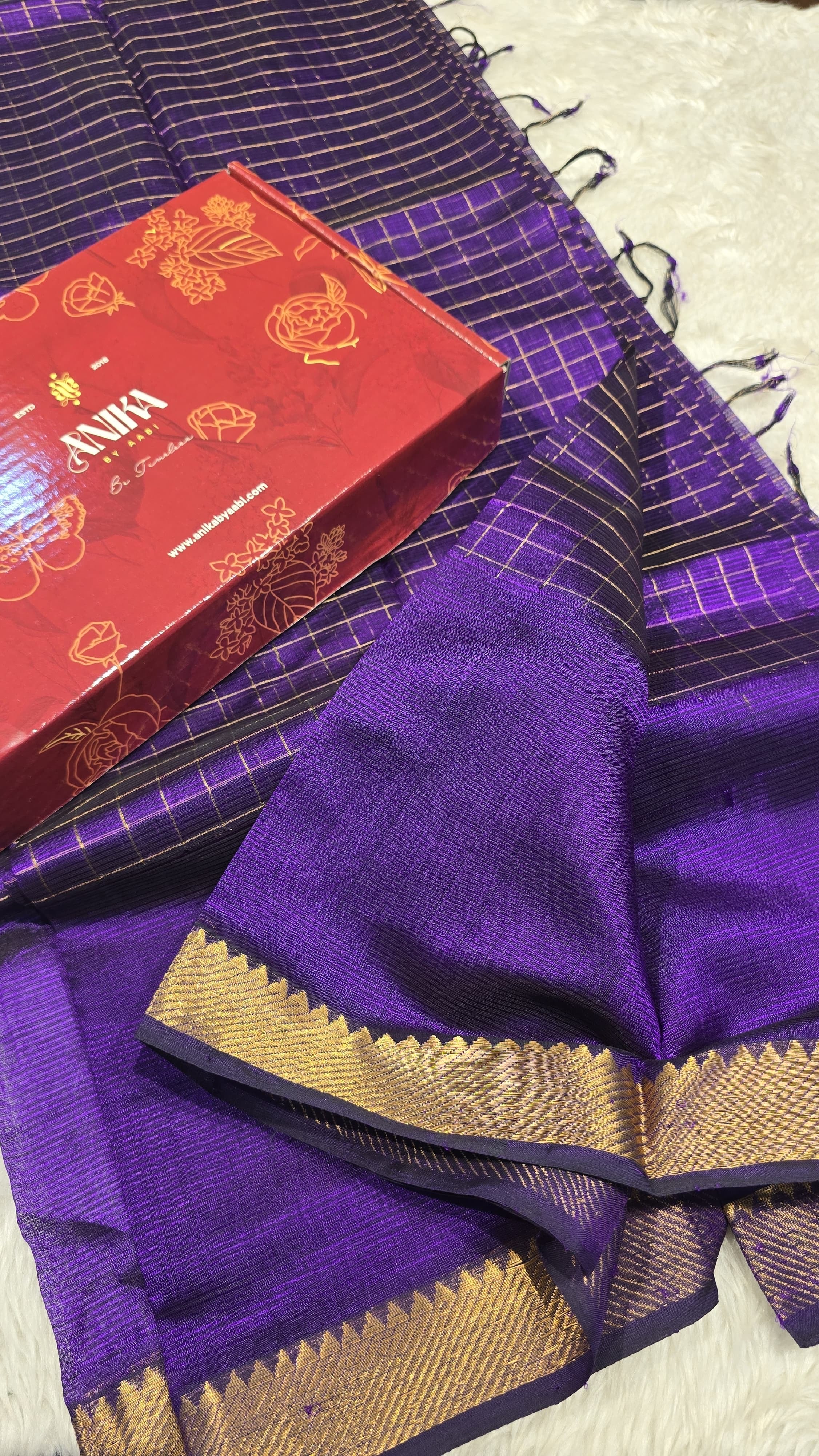 Anika's Handloom Mangalagiri pure silk saree -violet