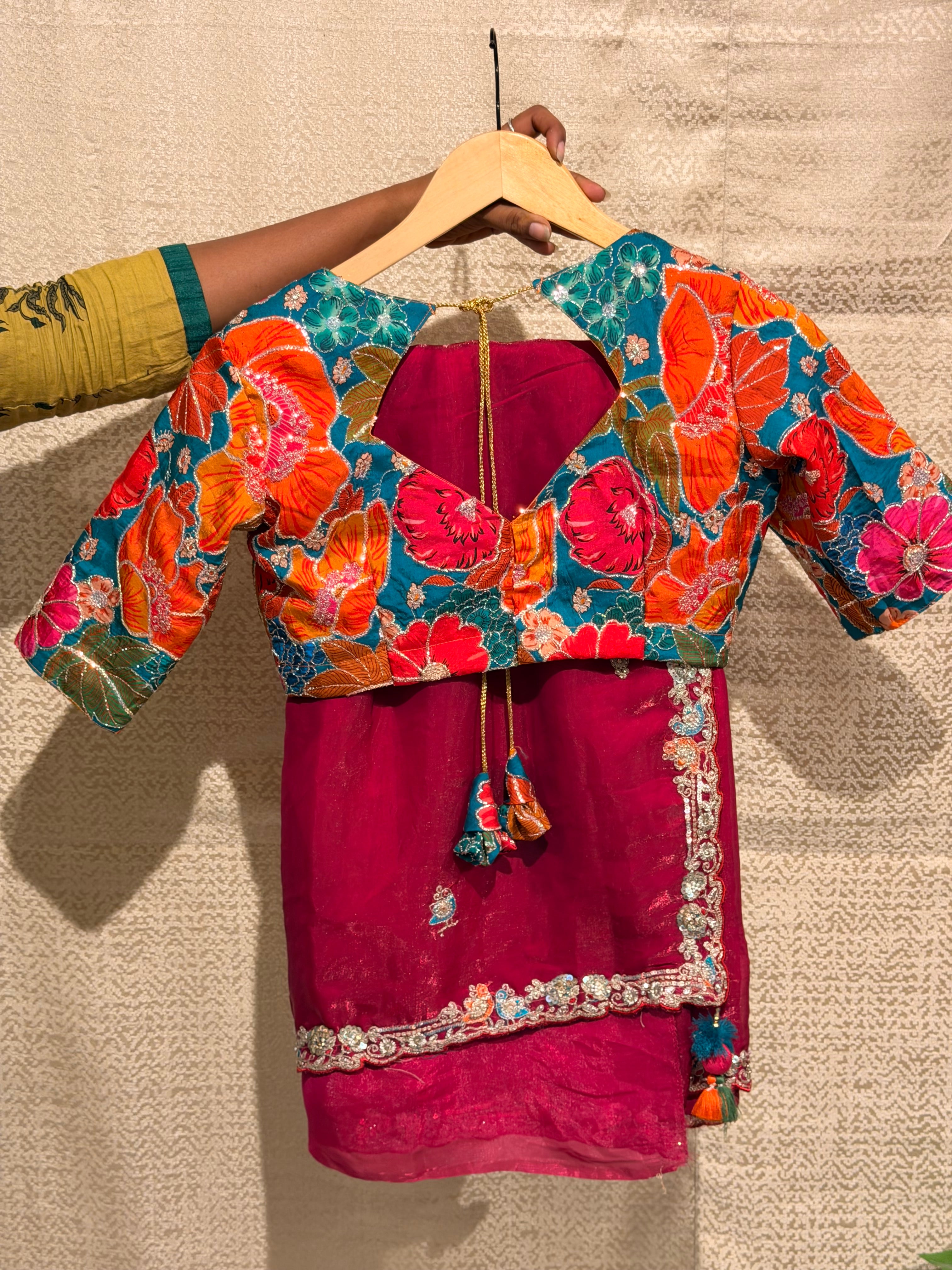 Anaya - chinon silk in Ranipink with Contrast blouse fabric