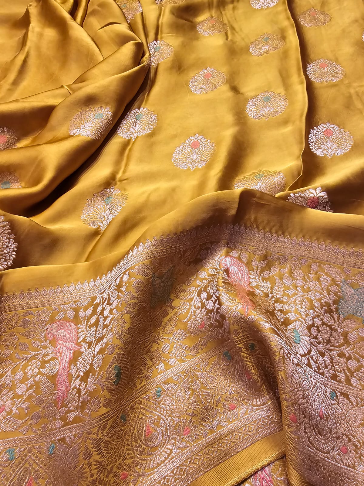 MUSHRO-YELLOW SAREE