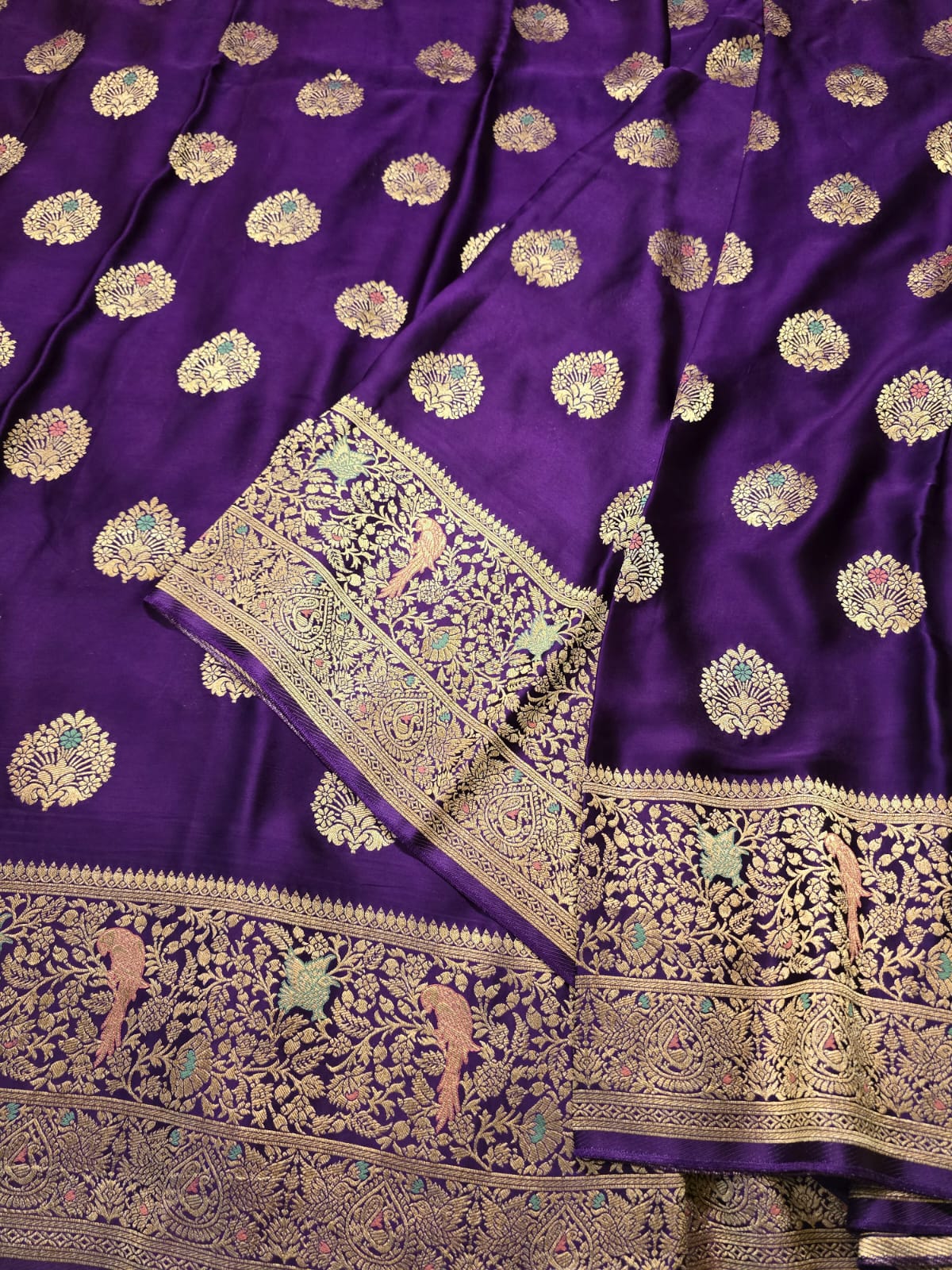 MUSHRO - PURPLE SAREE