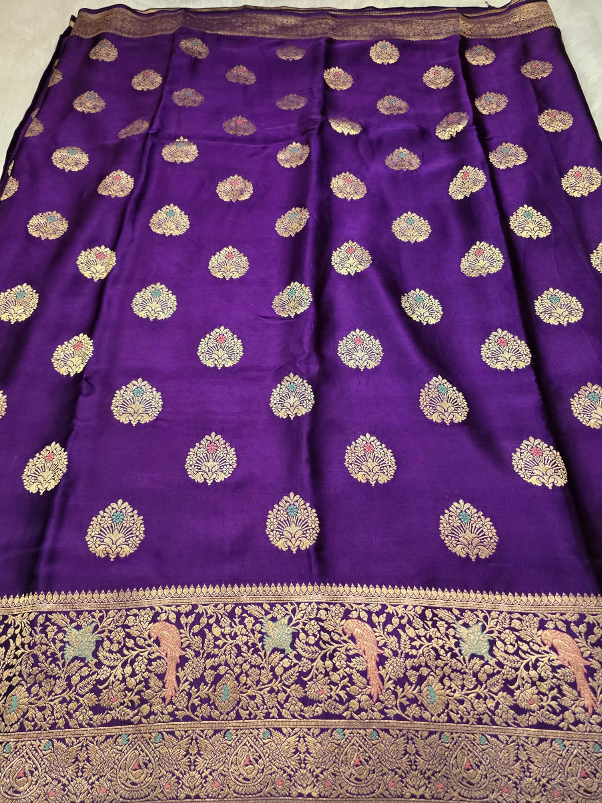 MUSHRO - PURPLE SAREE