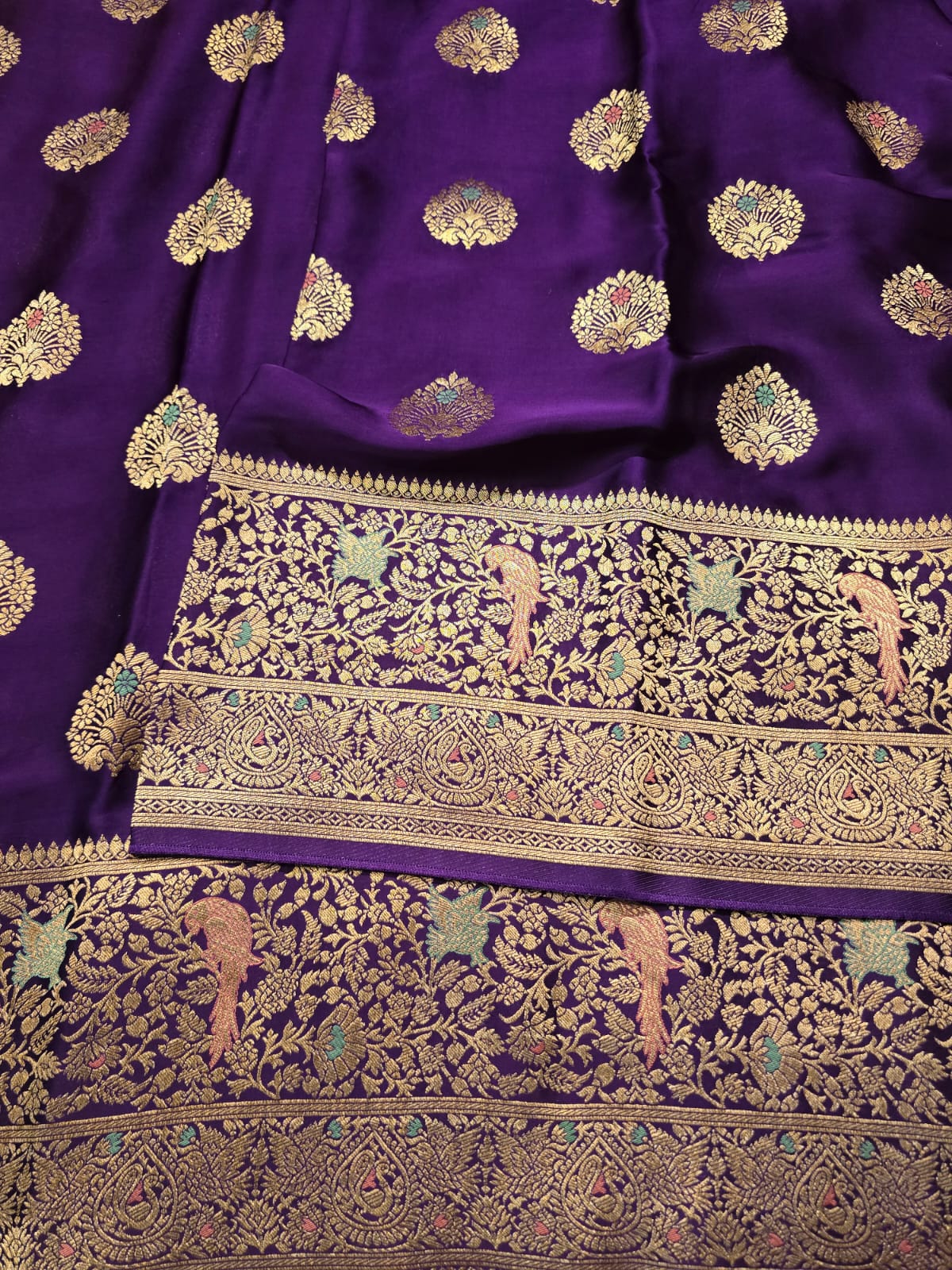 MUSHRO - PURPLE SAREE