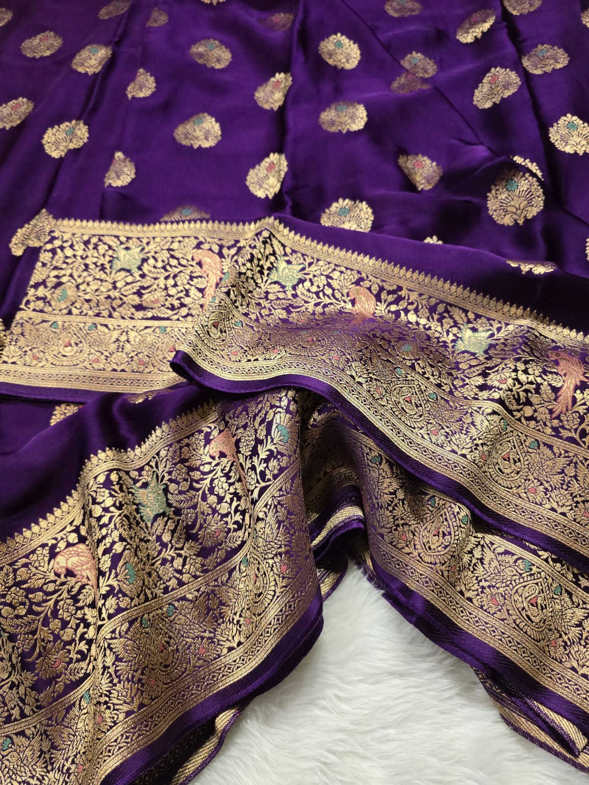 MUSHRO - PURPLE SAREE