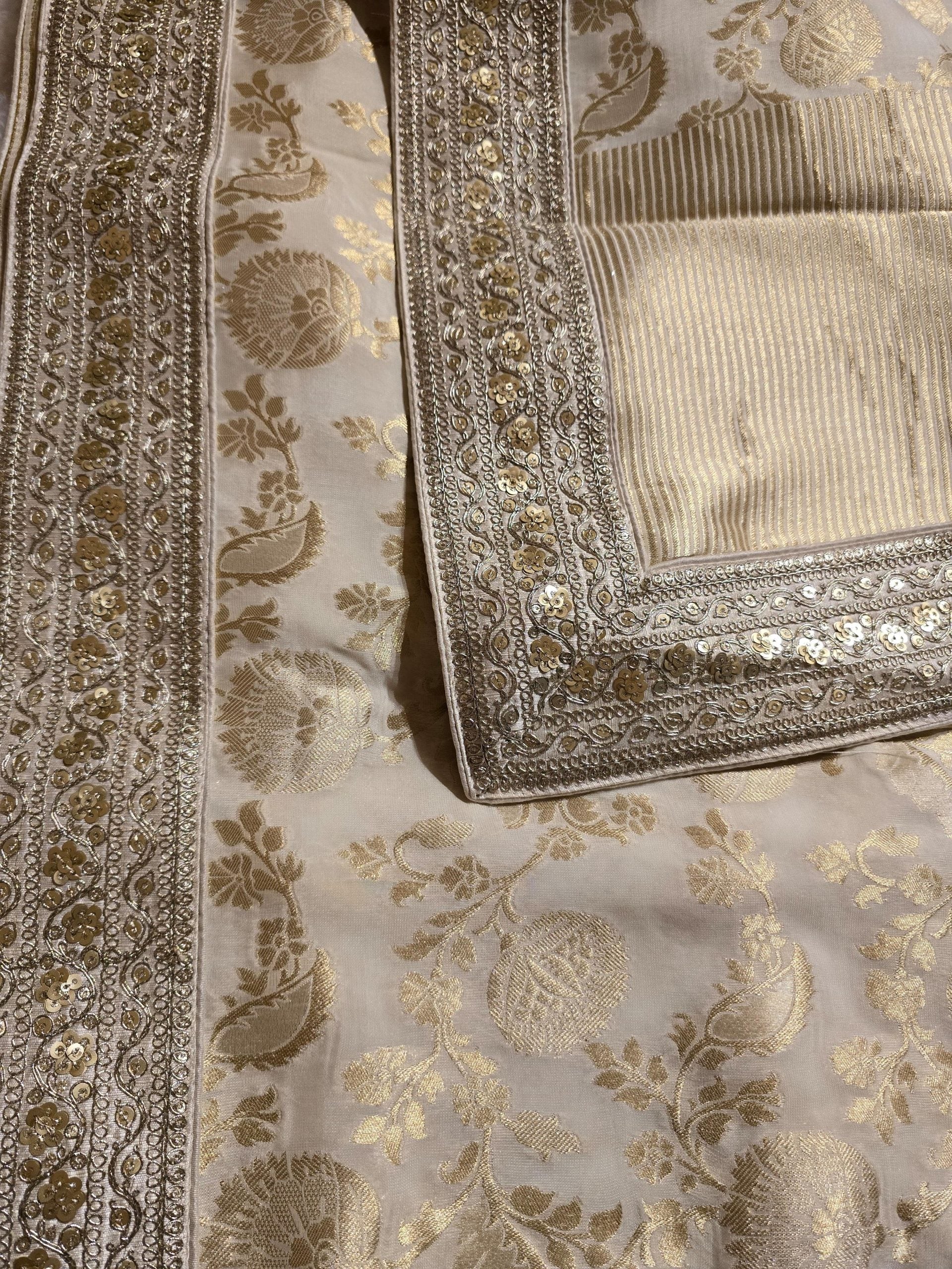 ANIKA BRIDAL EDIT- HALF WHITE SAREE