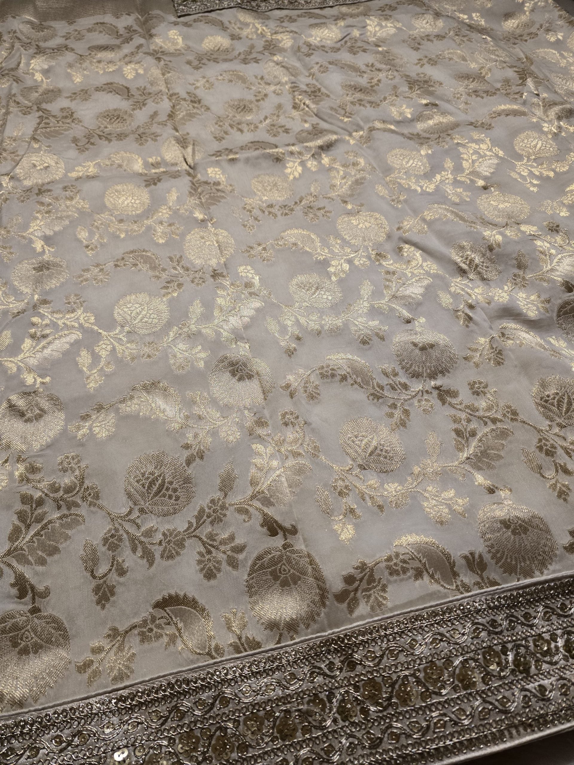 ANIKA BRIDAL EDIT- HALF WHITE SAREE