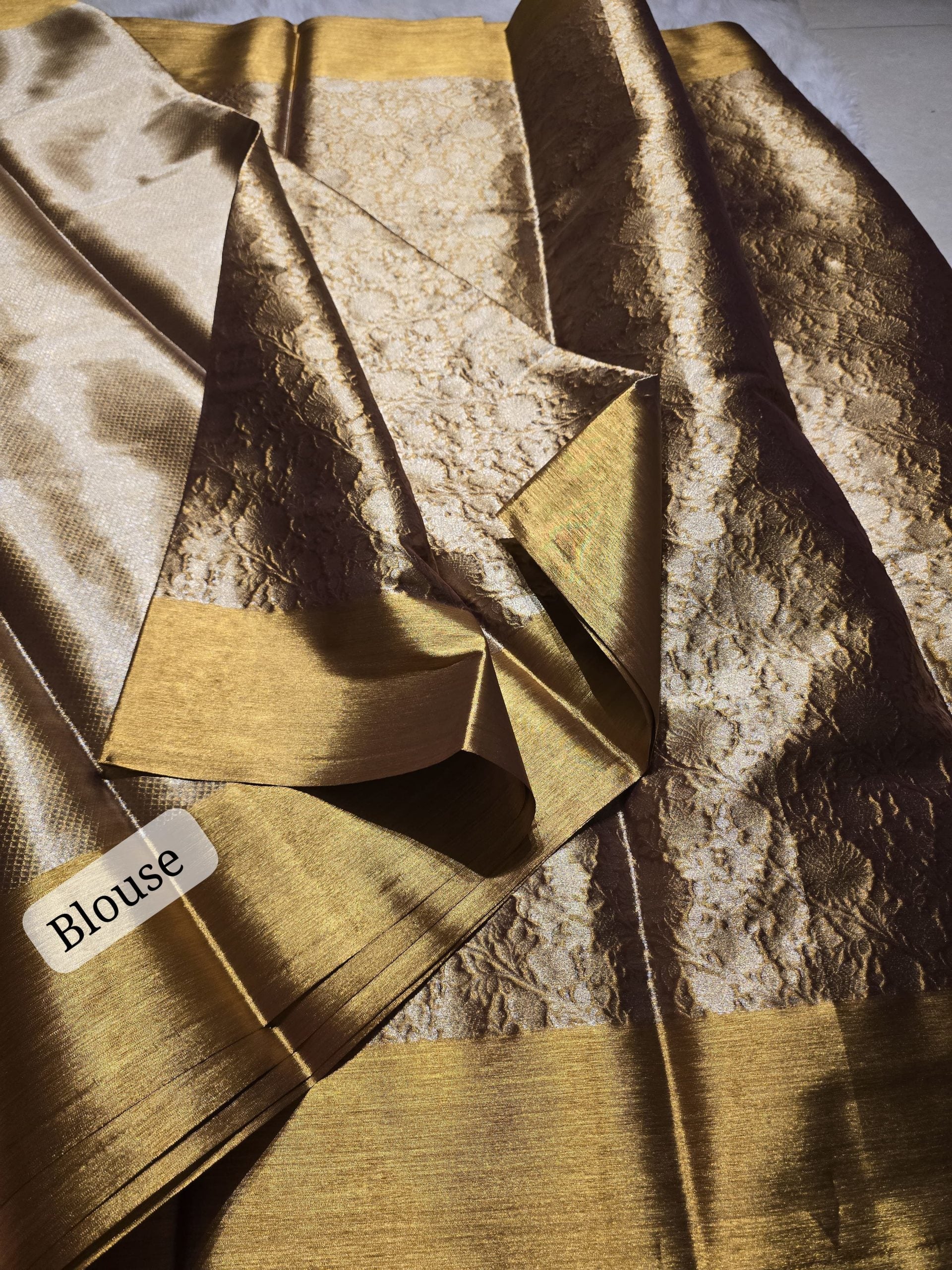 ROYAL ANTIQUE GOLD SAREE
