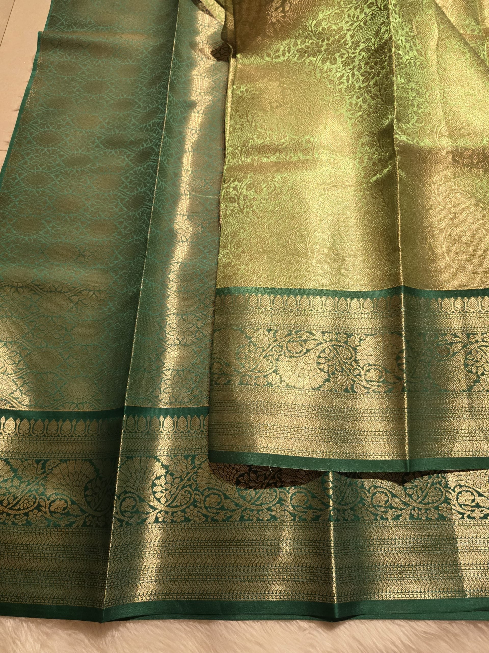 TISSUE FLORAL-GREEN DUAL TONE SAREE