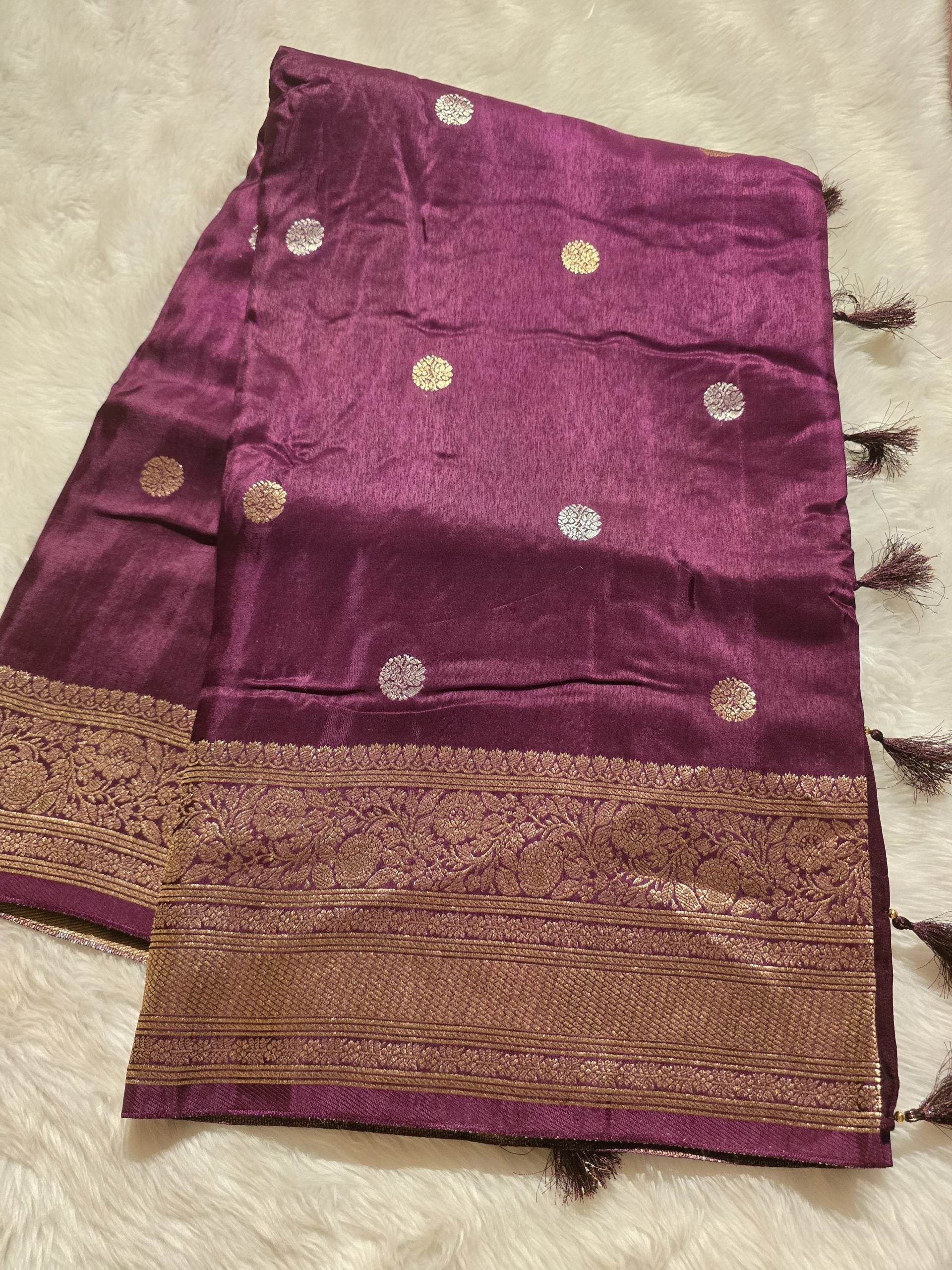 VINTAGE BANARASI-MAGENTA SAREE