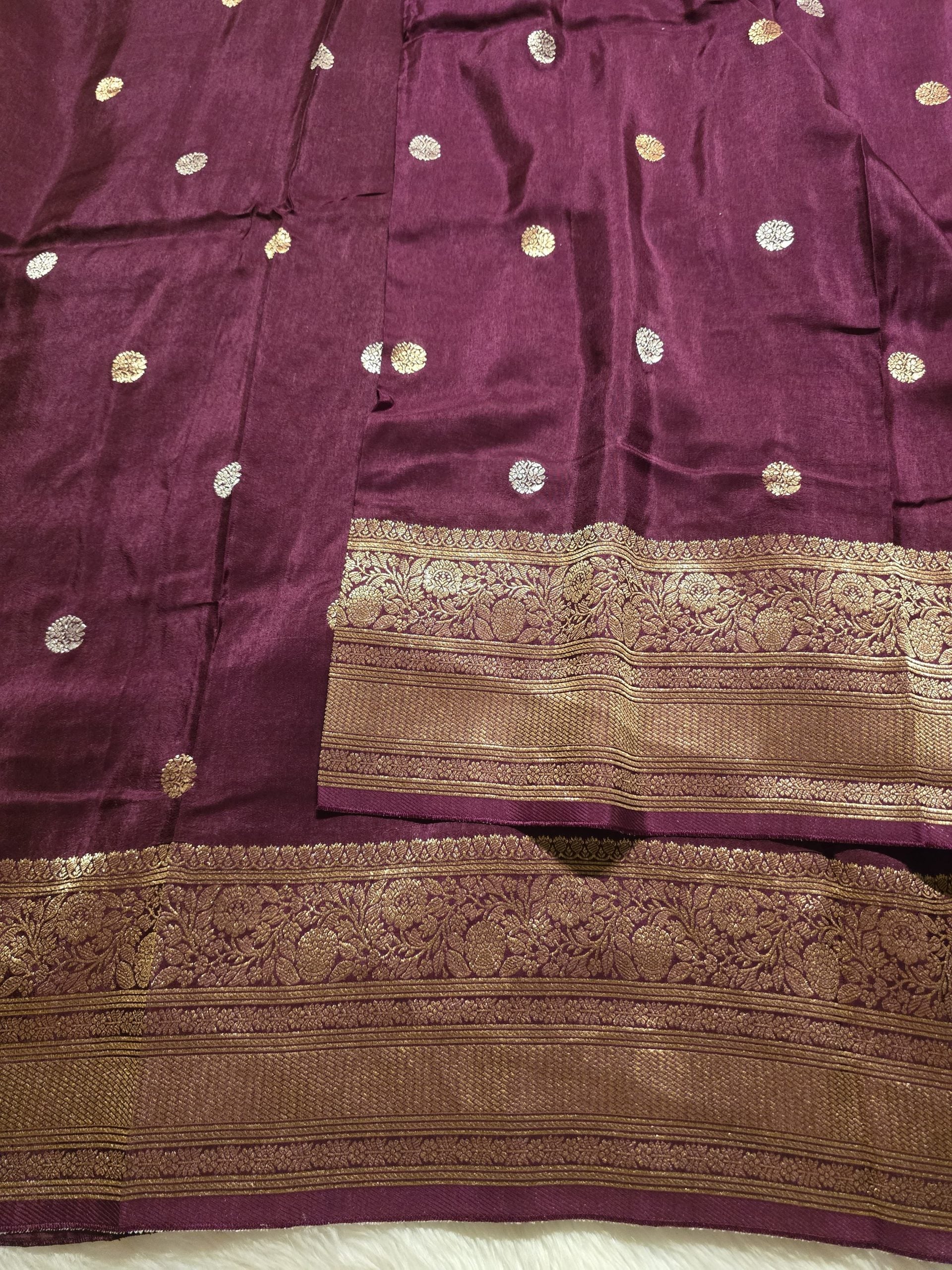 VINTAGE BANARASI-MAGENTA SAREE