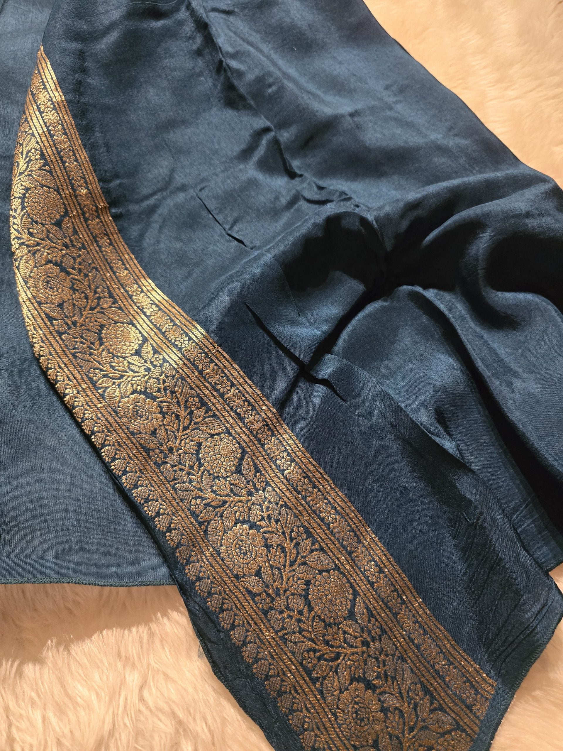 VINTAGE BANARASI-METALLICE BLUE SAREE