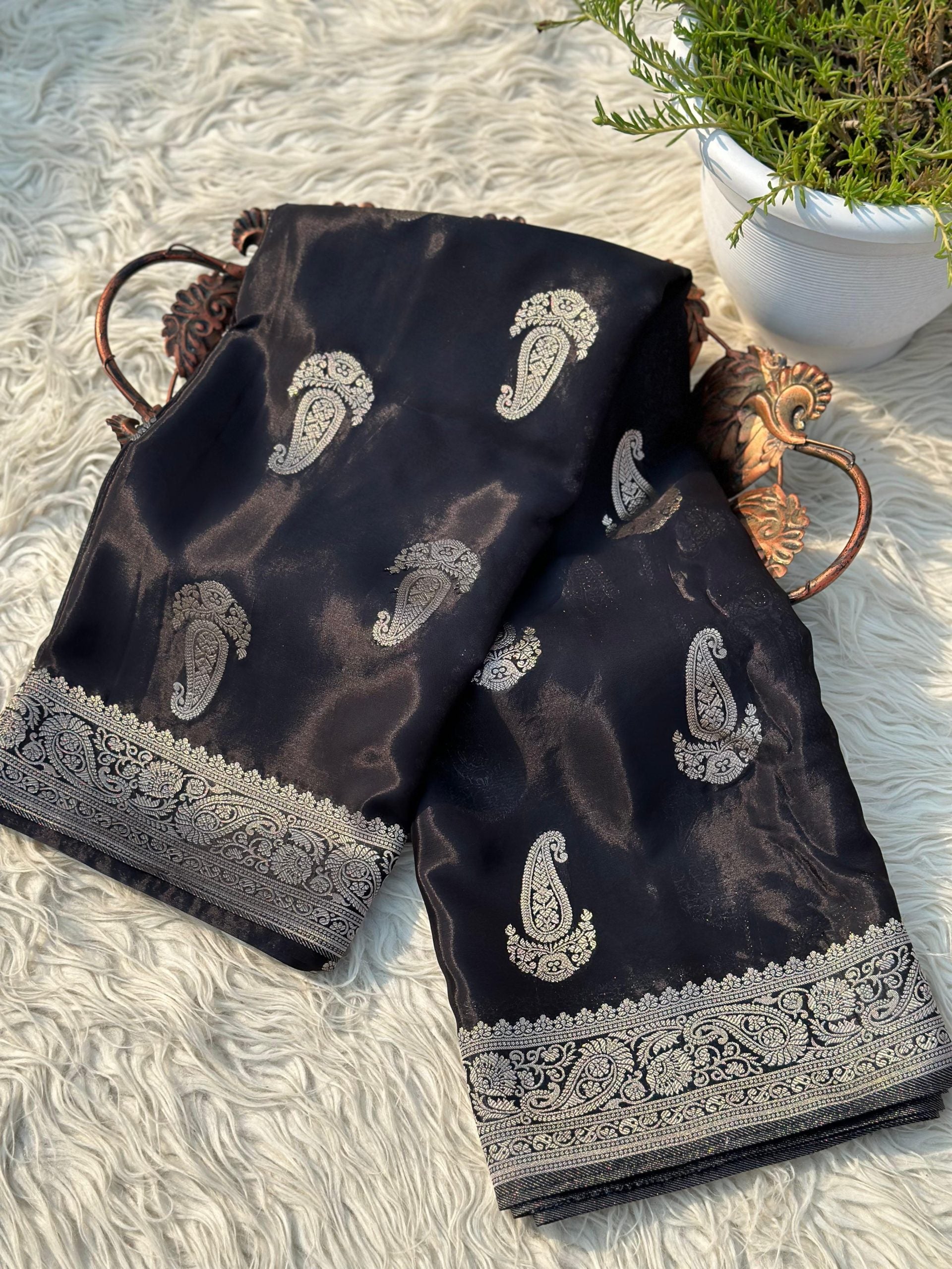NIRA-BLACK SAREE