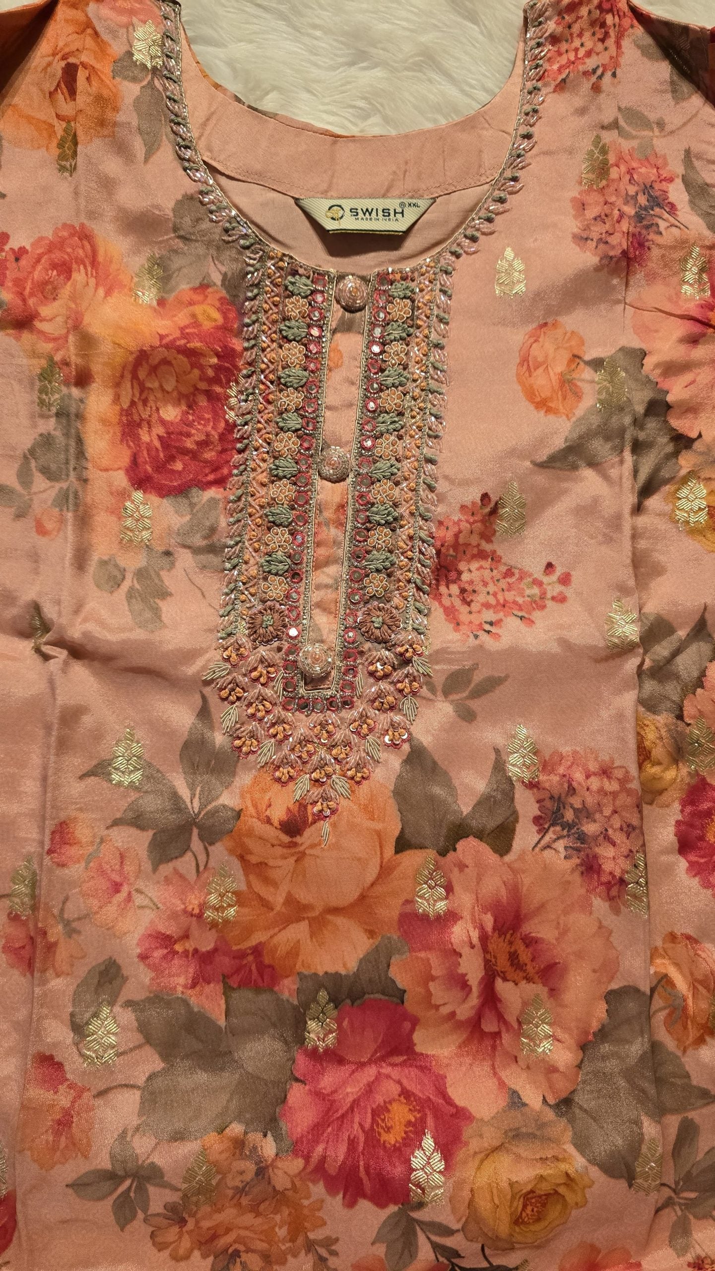 PEACH ROSES