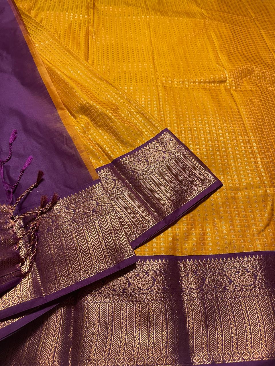 1000 BUTTAS-MANJAL WITH MAGENTA