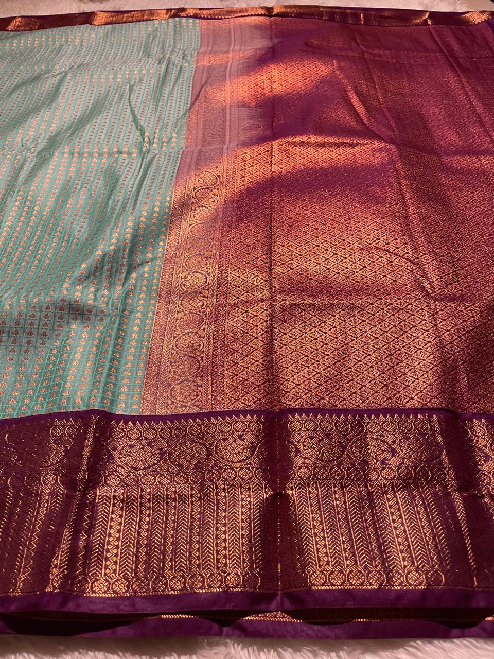 1000 BUTTAS-TURQUOISE WITH MAGENTA