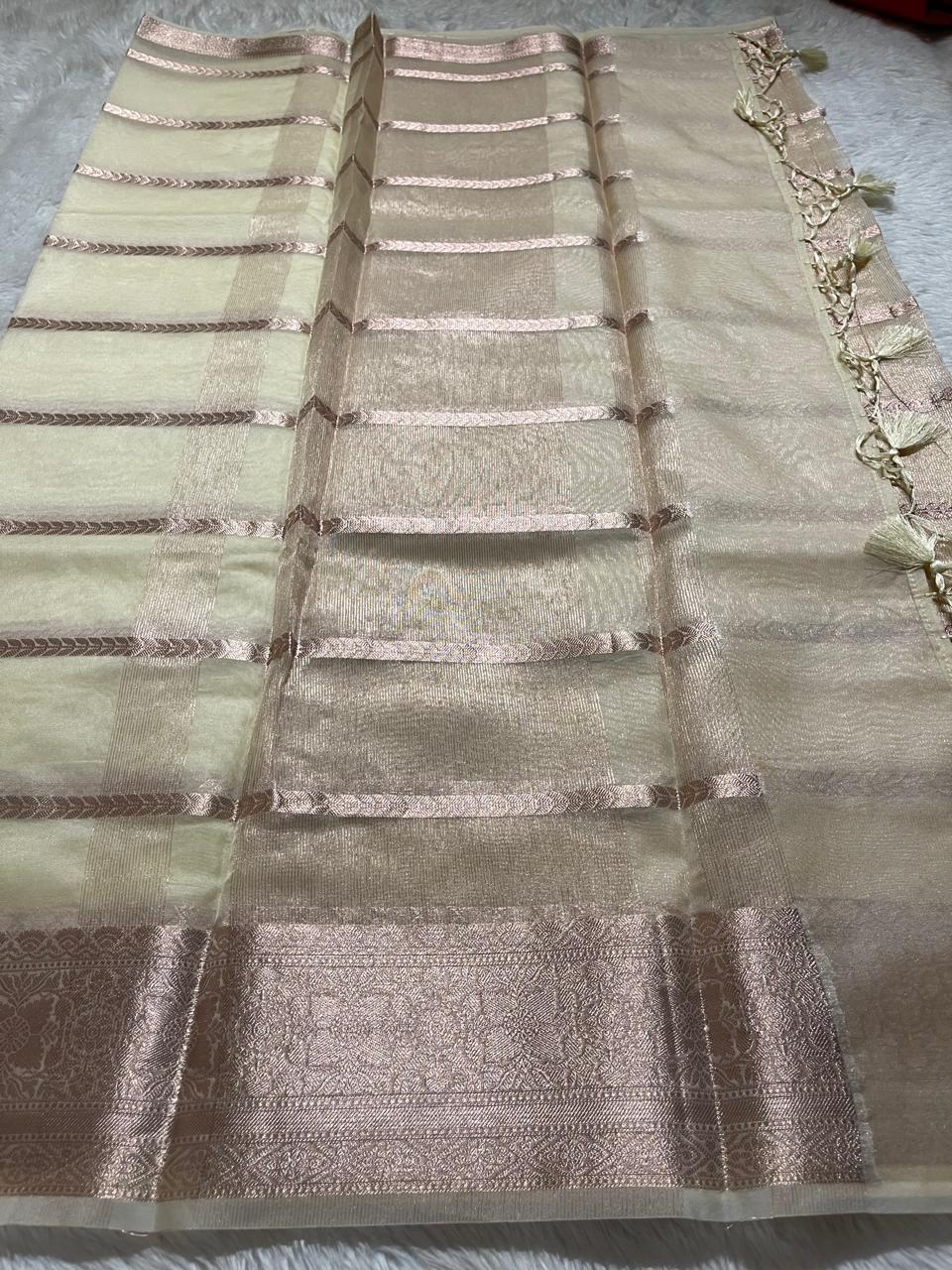 RIYA-HALF WHITE SAREE
