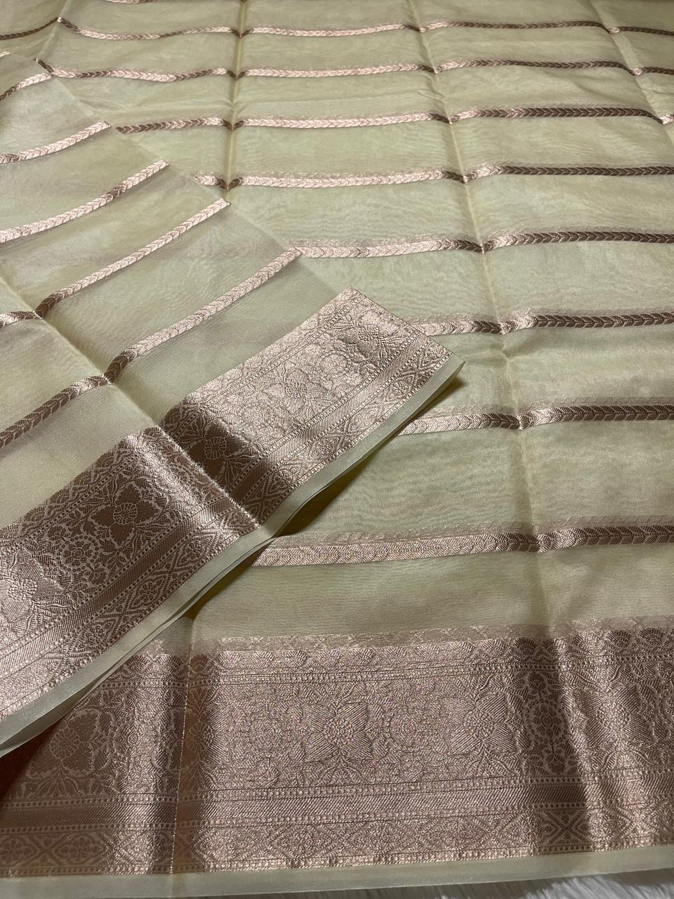 RIYA-HALF WHITE SAREE