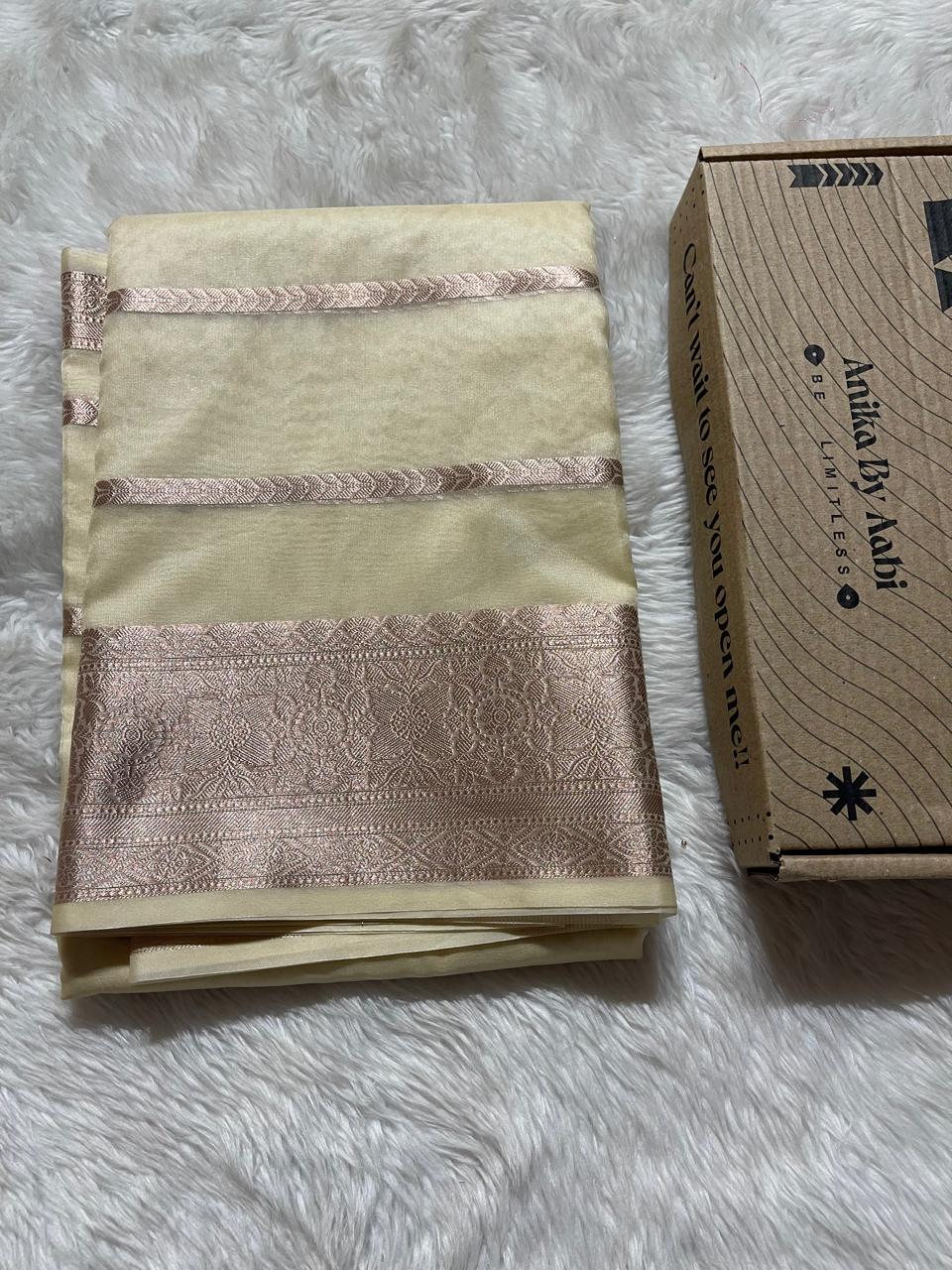 RIYA-HALF WHITE SAREE